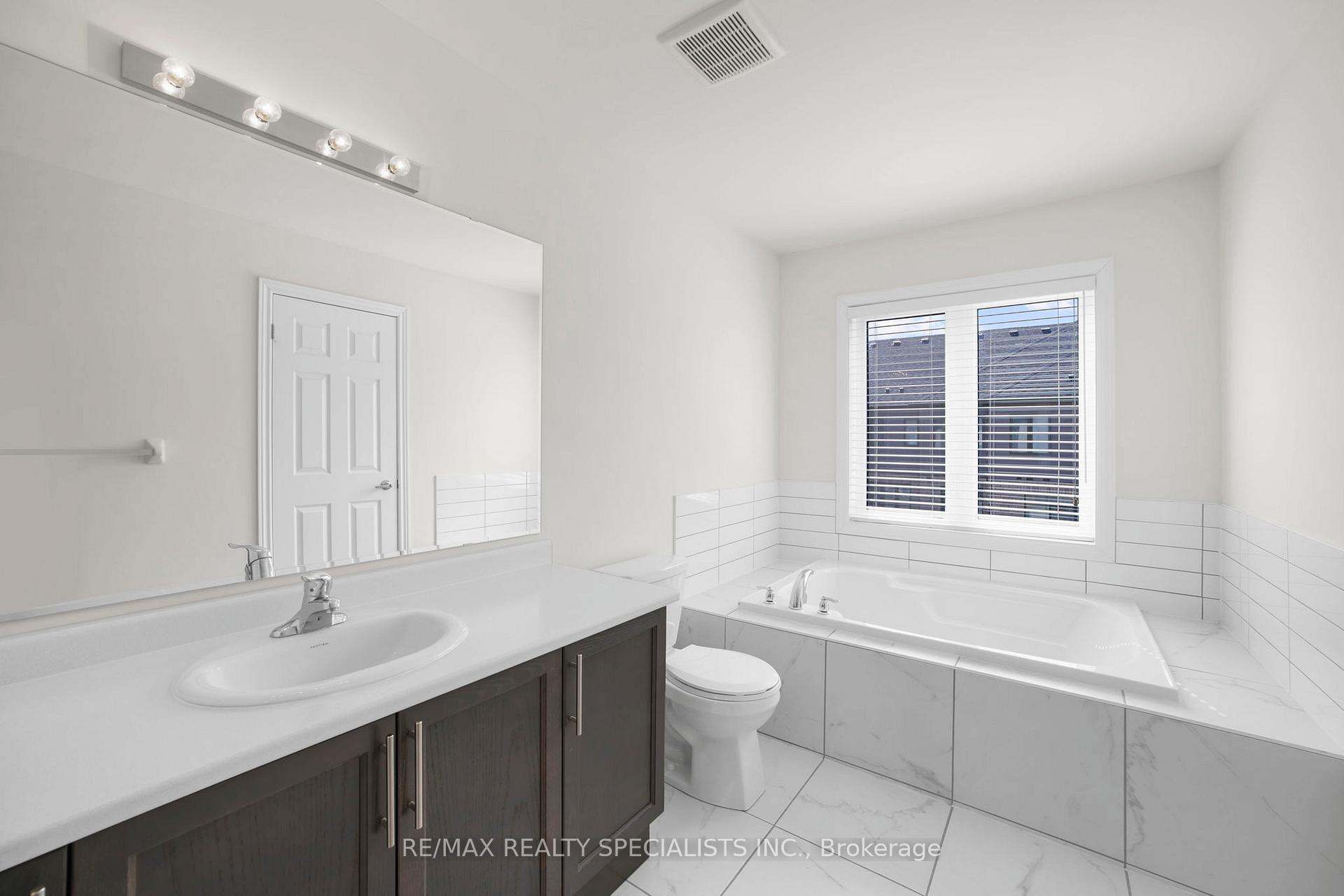 Photo 31 of Unit 104, 166 Deerpath Drive, Guelph, Willow West/Sugarbush/West Acres — HOMEH