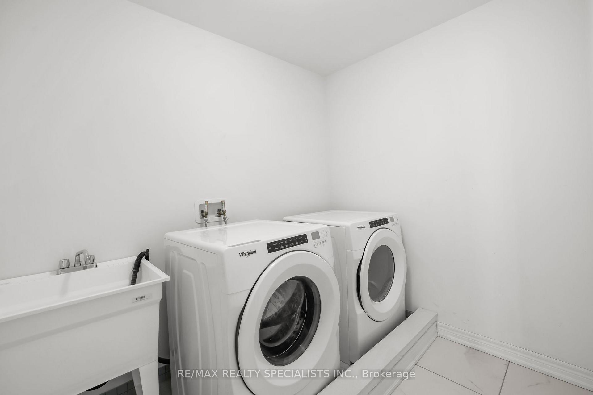Photo 32 of Unit 104, 166 Deerpath Drive, Guelph, Willow West/Sugarbush/West Acres — HOMEH