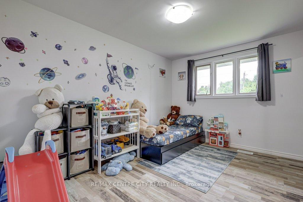 Photo 12 of 96 Treelawn Avenue, Aylmer — HOMEH