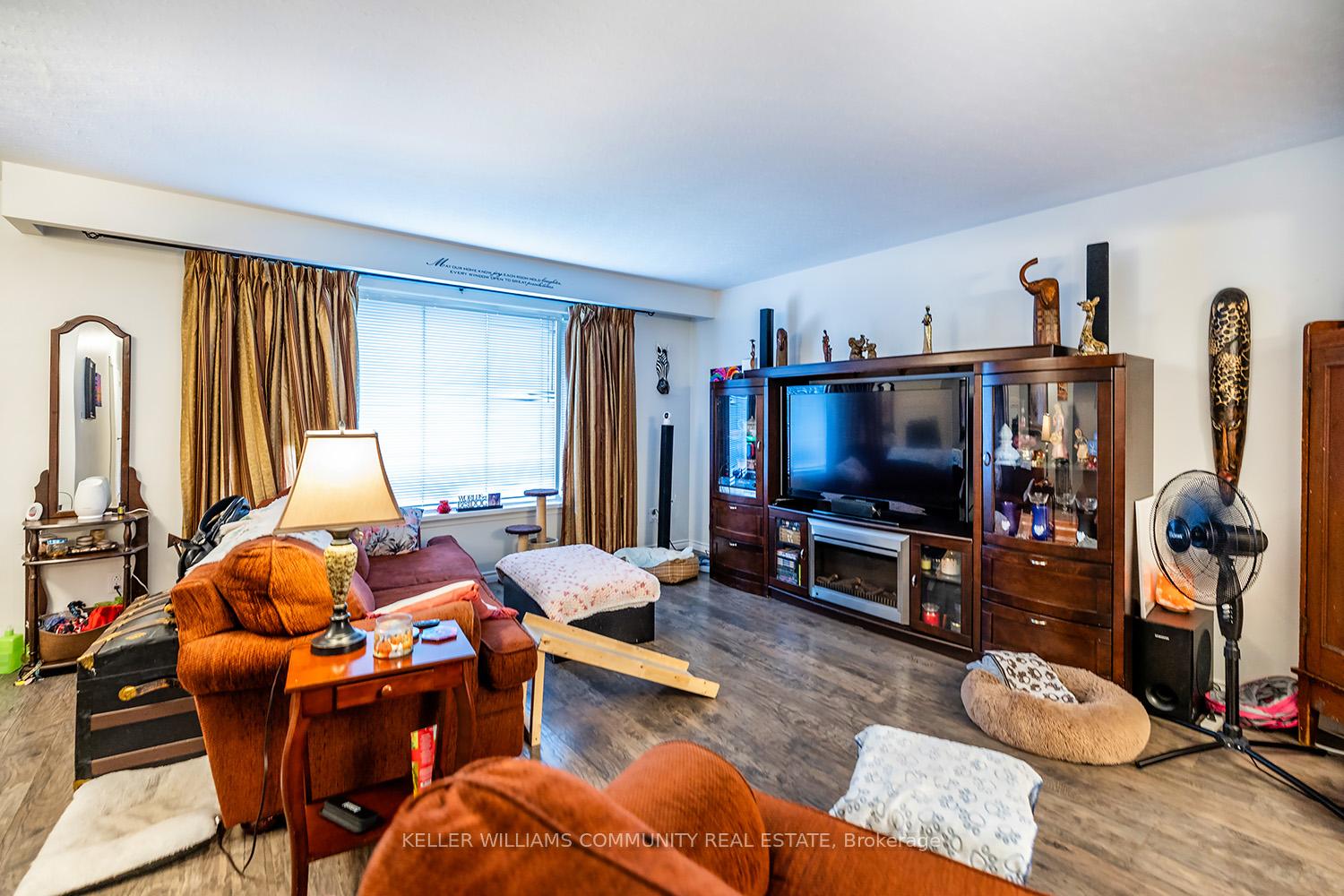 Photo 9 of 159 Scugog Street, Clarington, Bowmanville — HOMEH