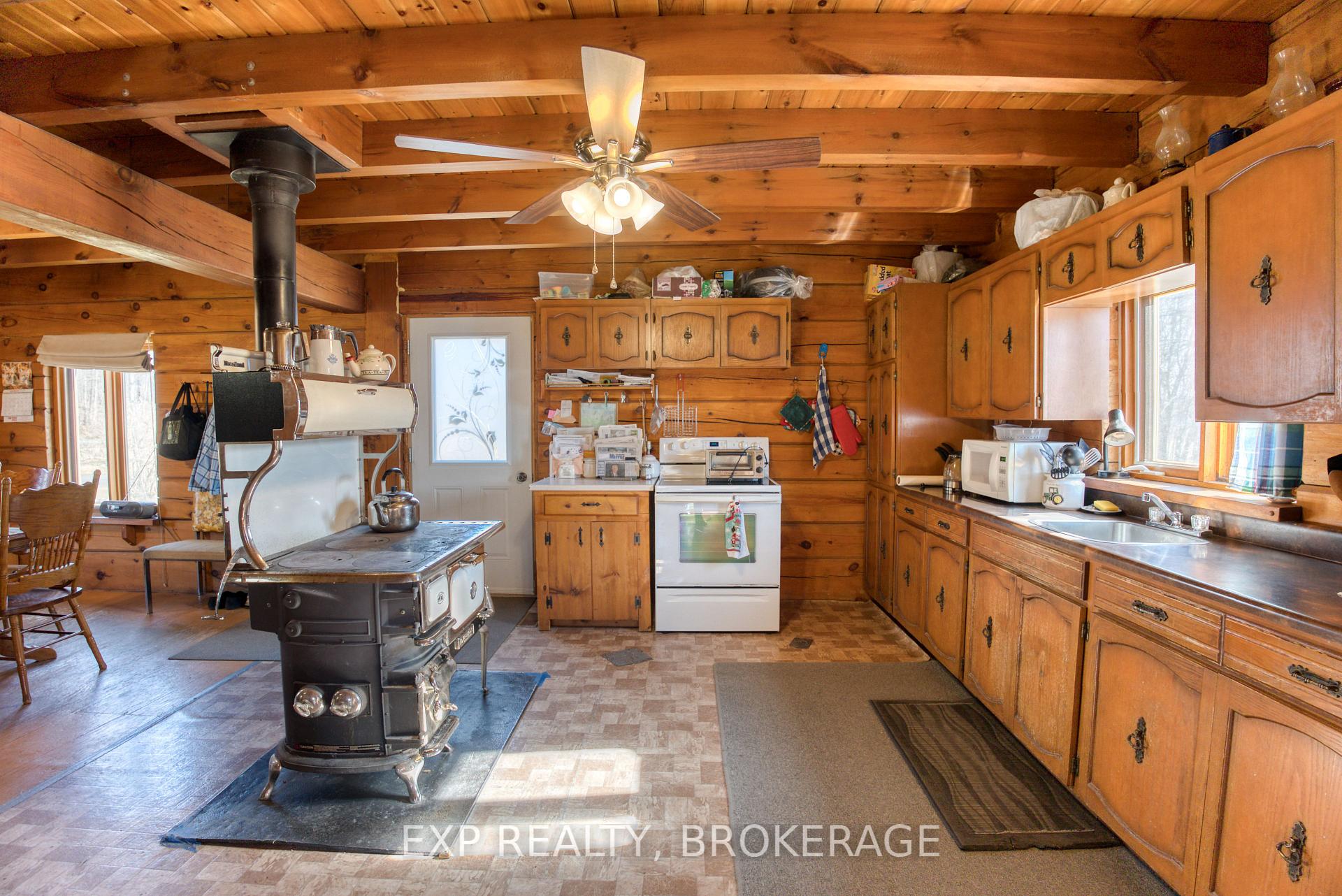 Photo 6 of 4965 Opinicon Road, Frontenac, Frontenac South — HOMEH