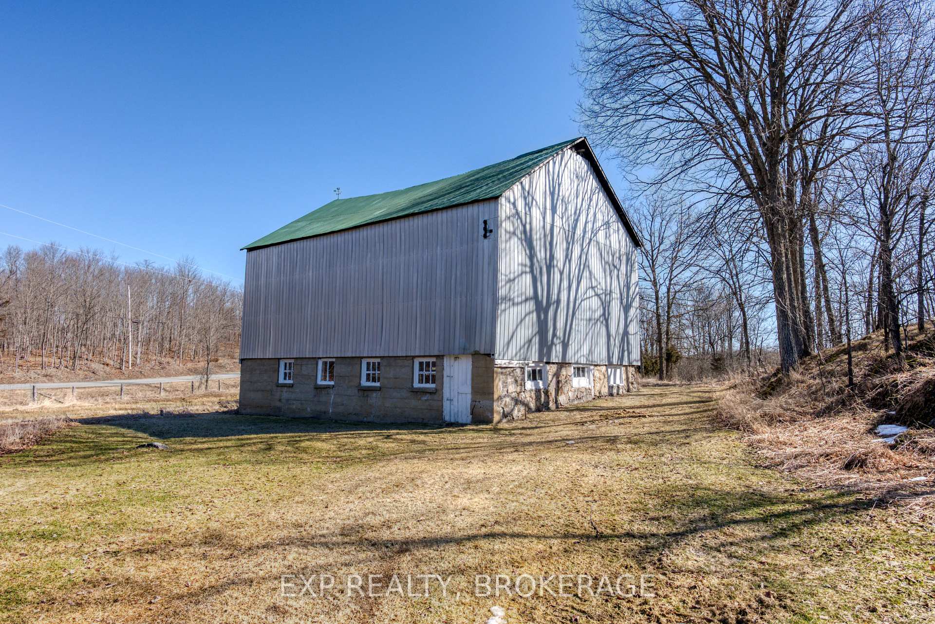 Photo 32 of 4965 Opinicon Road, Frontenac, Frontenac South — HOMEH
