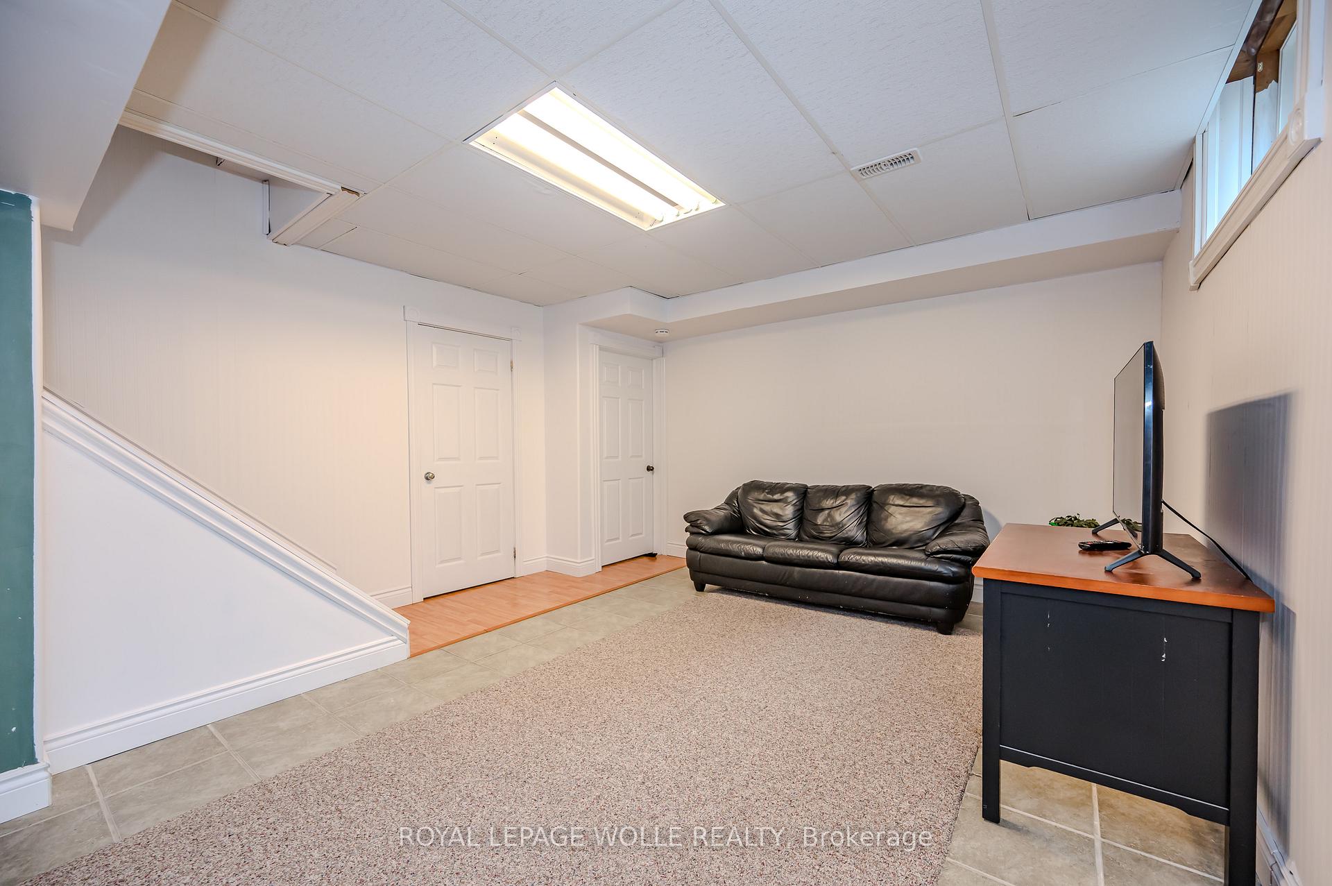 Photo 31 of 8 Mackay Street, Guelph, Grange Road — HOMEH
