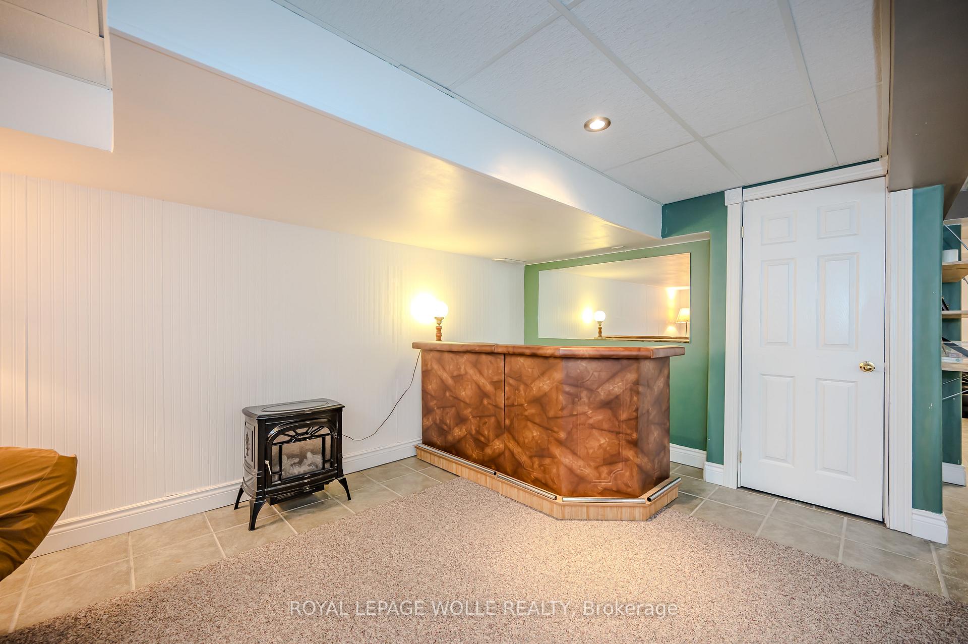 Photo 35 of 8 Mackay Street, Guelph, Grange Road — HOMEH