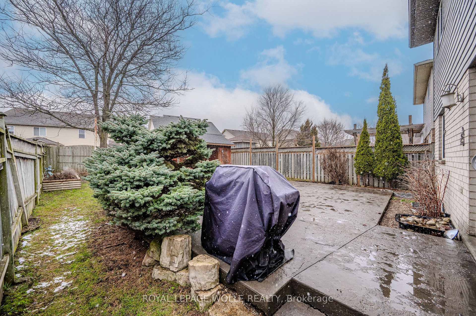 Photo 39 of 8 Mackay Street, Guelph, Grange Road — HOMEH