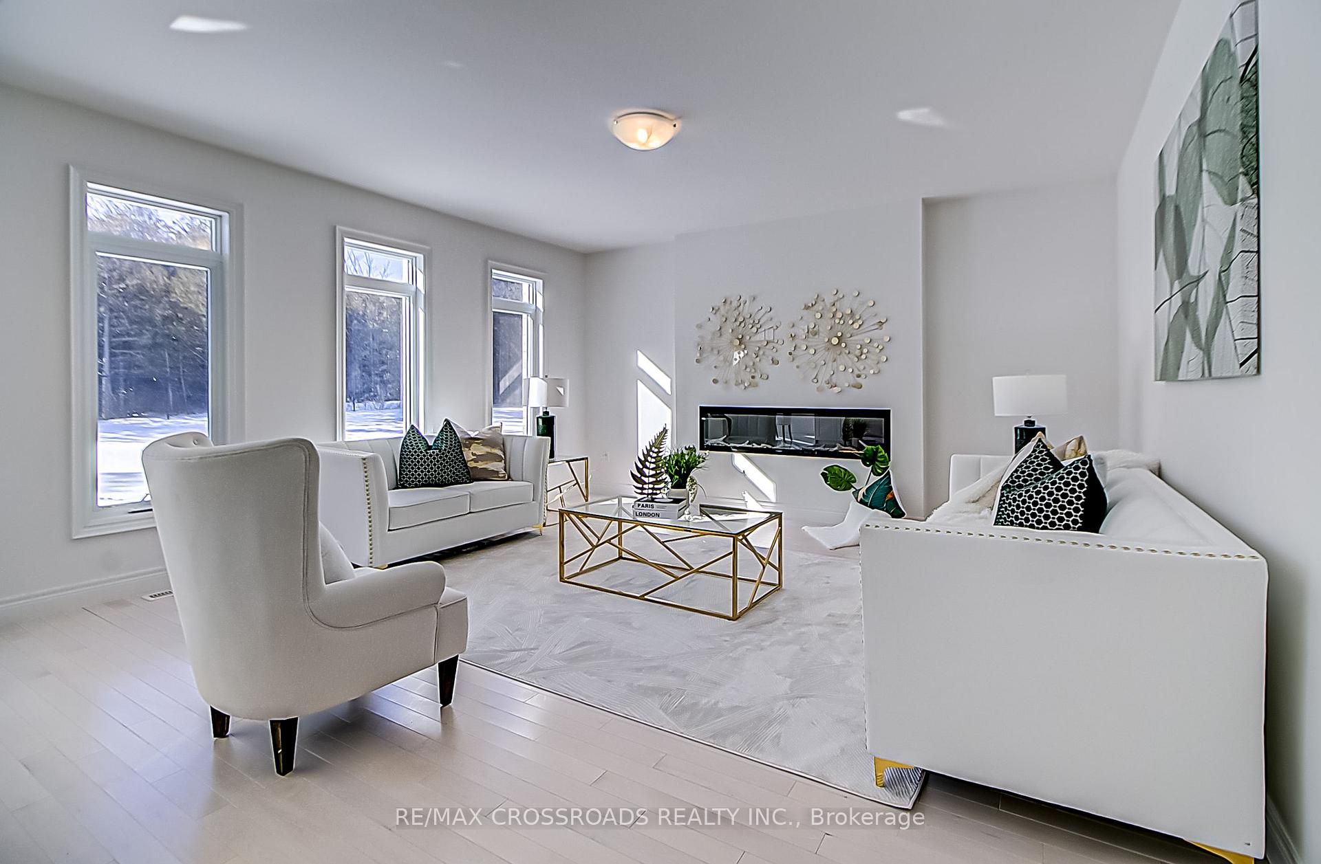 Photo 10 of 33 MacAlister Boulevard, Guelph, Kortright East — HOMEH
