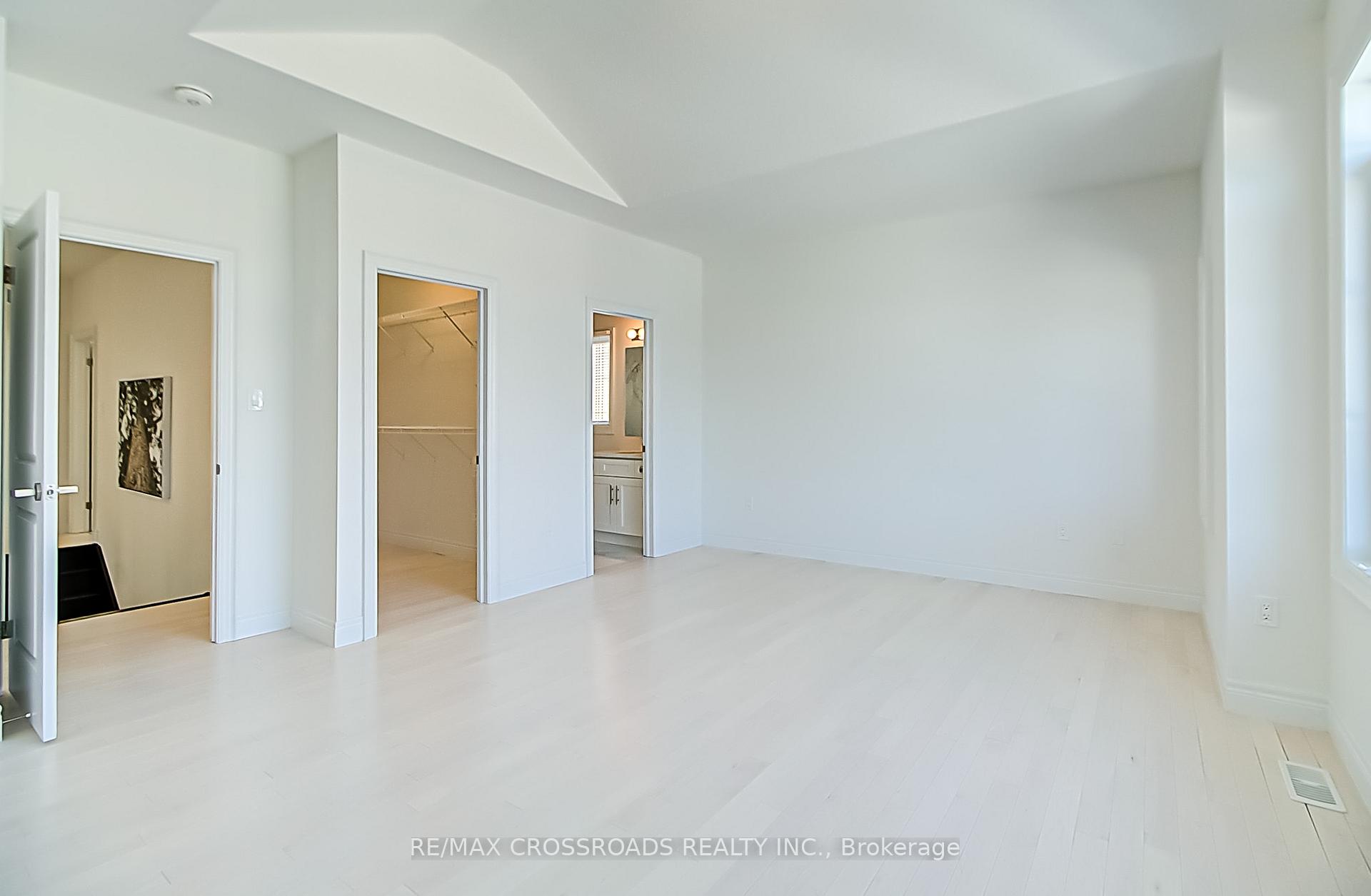 Photo 31 of 33 MacAlister Boulevard, Guelph, Kortright East — HOMEH