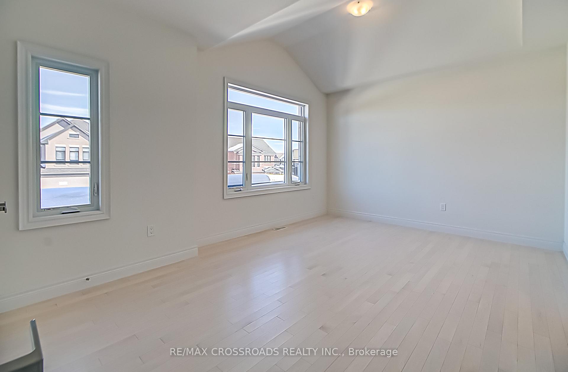 Photo 33 of 33 MacAlister Boulevard, Guelph, Kortright East — HOMEH