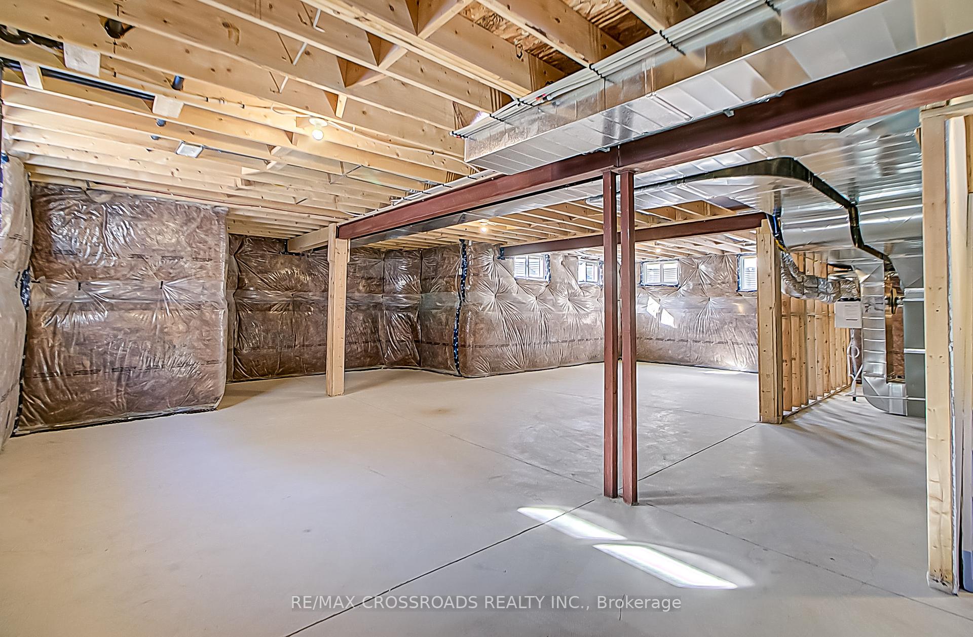 Photo 40 of 33 MacAlister Boulevard, Guelph, Kortright East — HOMEH