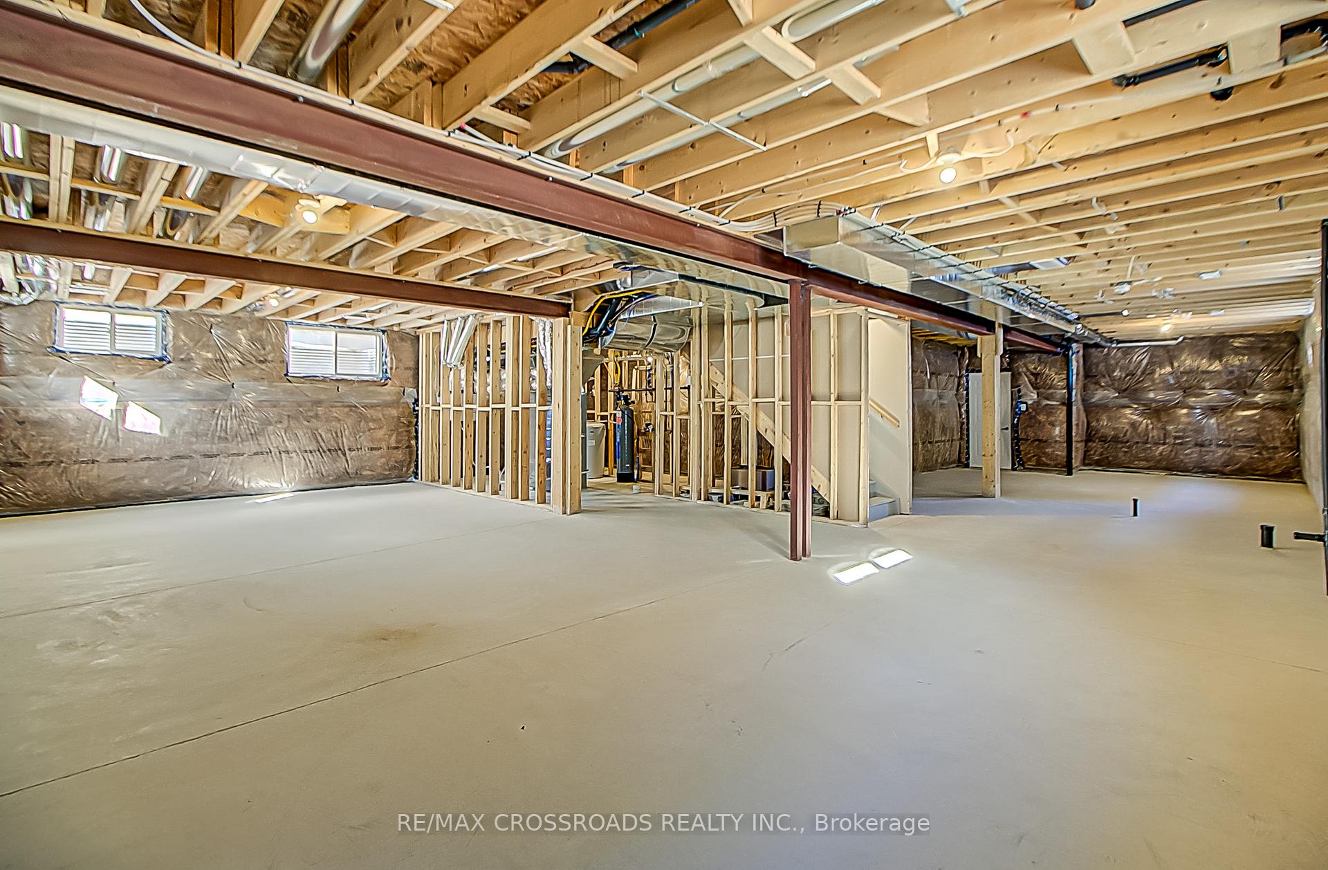 Photo 41 of 33 MacAlister Boulevard, Guelph, Kortright East — HOMEH