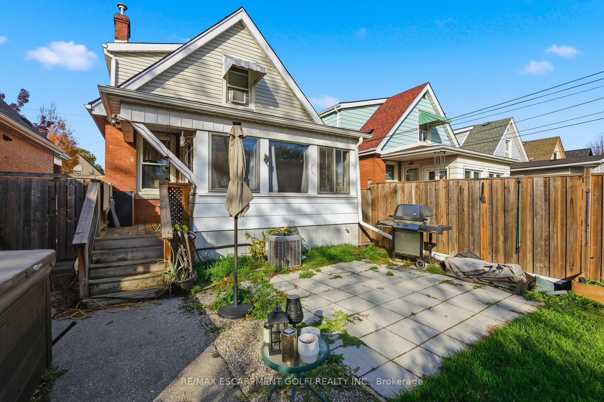 Photo 16 of 30 Cope Street, Hamilton, Homeside — HOMEH