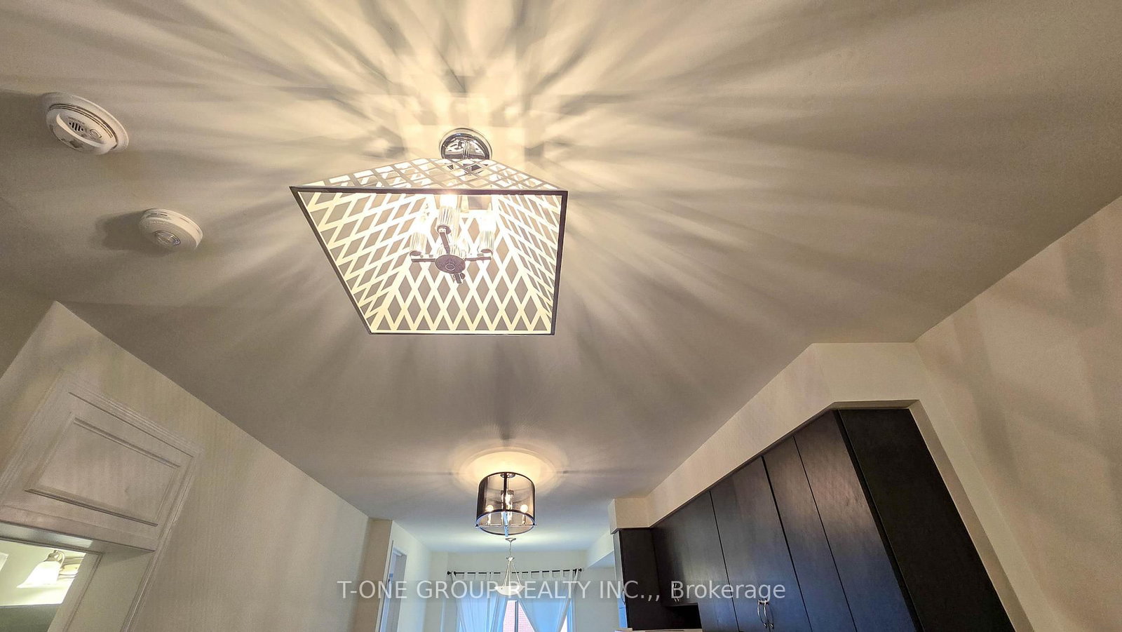 Photo 6 of Unit 408, 1148 Dragonfly Ave, Pickering, Rural Pickering — HOMEH