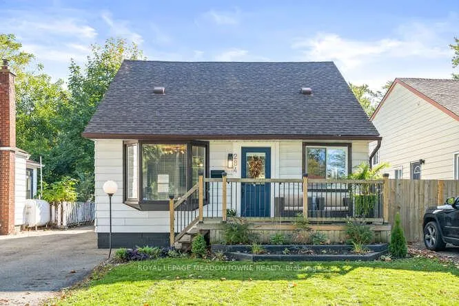 Front of 284 Ivon Avenue