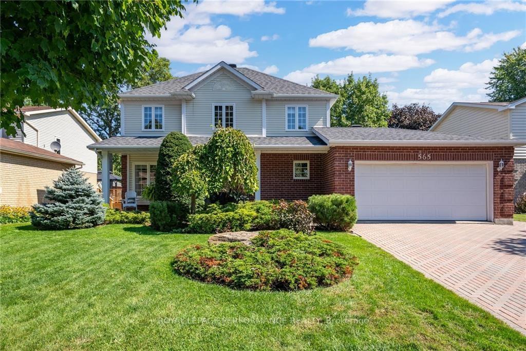 Photo 2 of 565 Dean Drive, Cornwall — HOMEH
