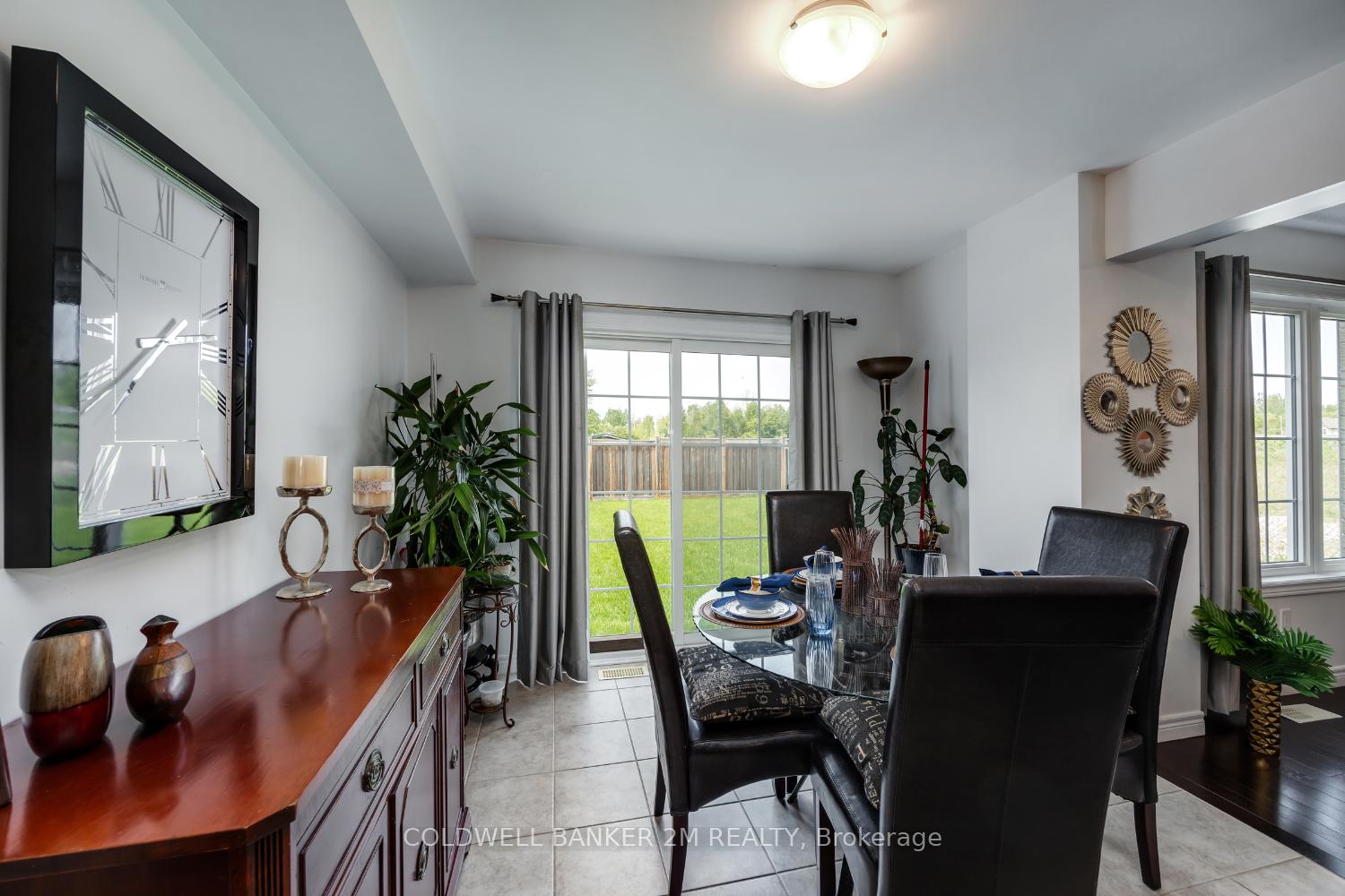 Photo 9 of 142 Daiseyfield Avenue, Clarington, Courtice — HOMEH