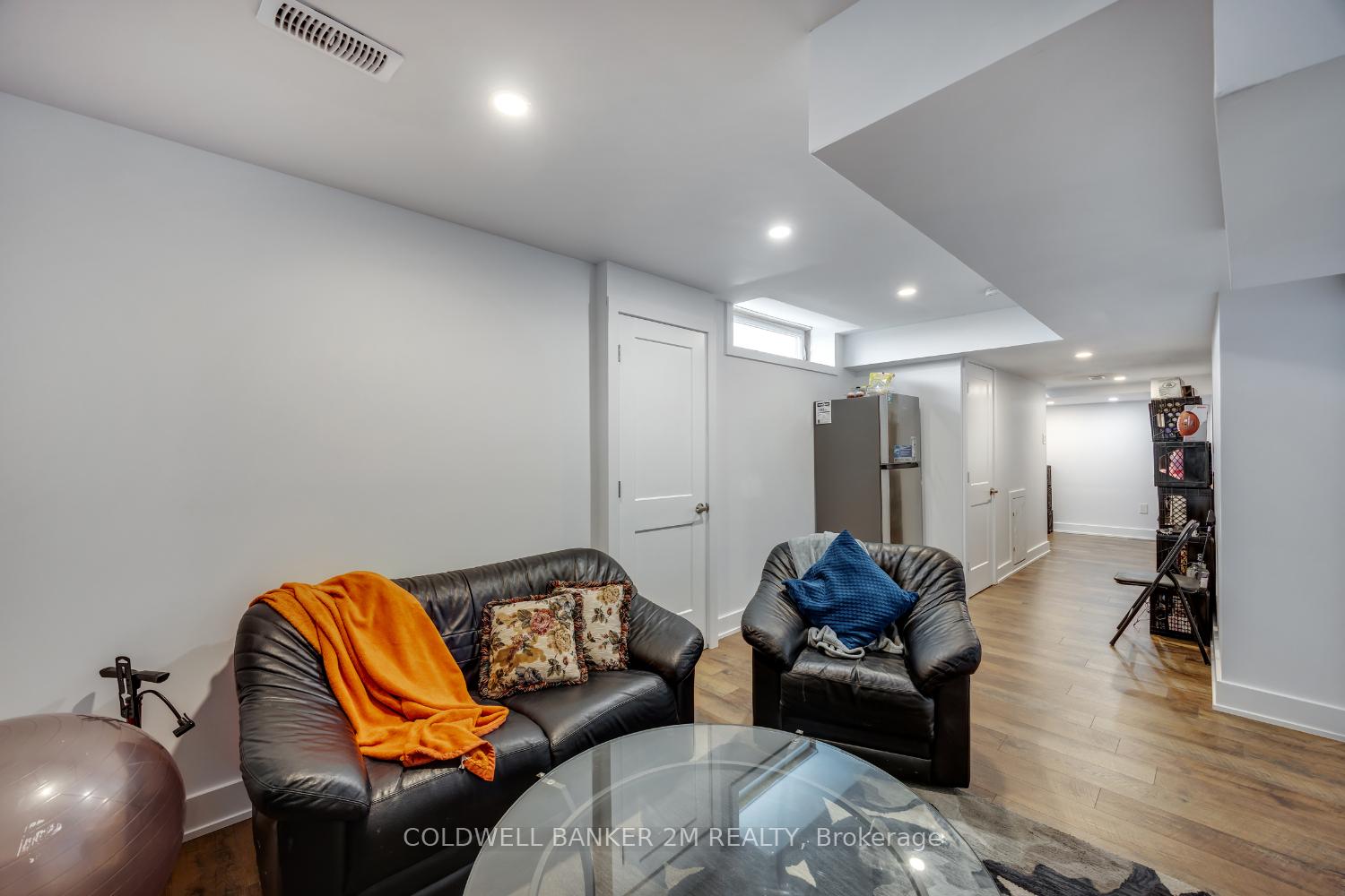 Photo 19 of 142 Daiseyfield Avenue, Clarington, Courtice — HOMEH