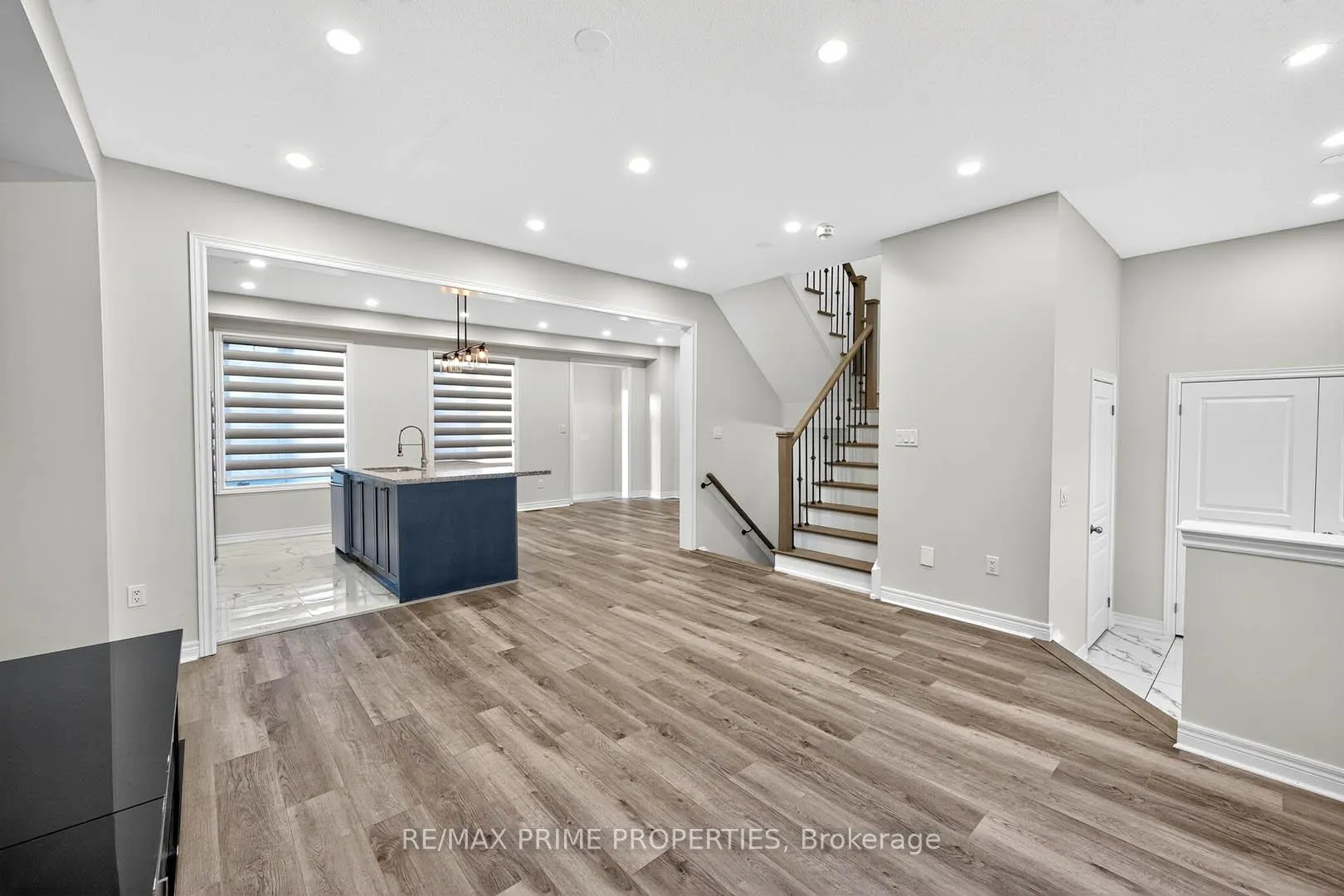 Photo 8 of 14 Primo Road, Brampton, Northwest Brampton — HOMEH