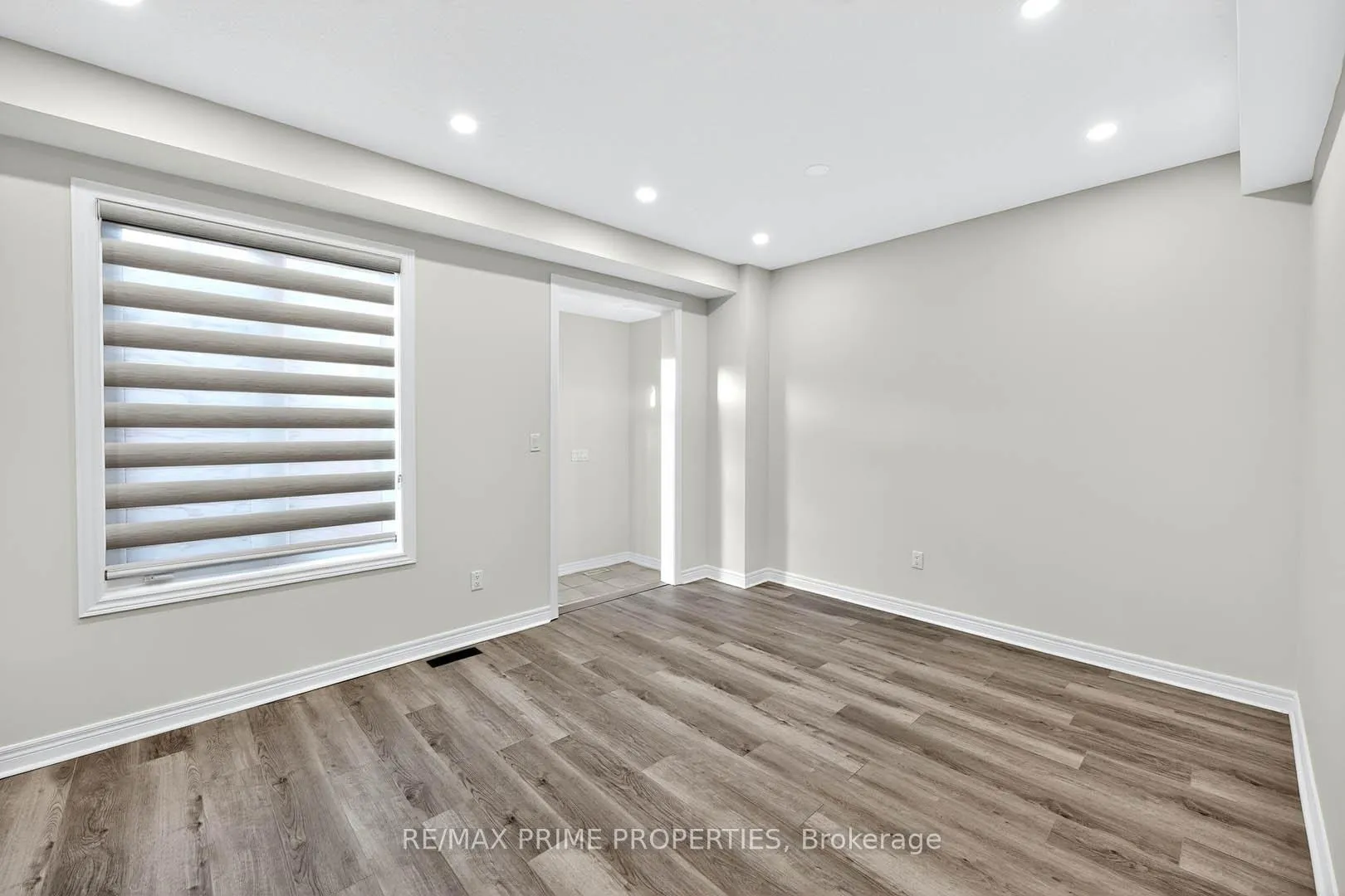 Photo 9 of 14 Primo Road, Brampton, Northwest Brampton — HOMEH