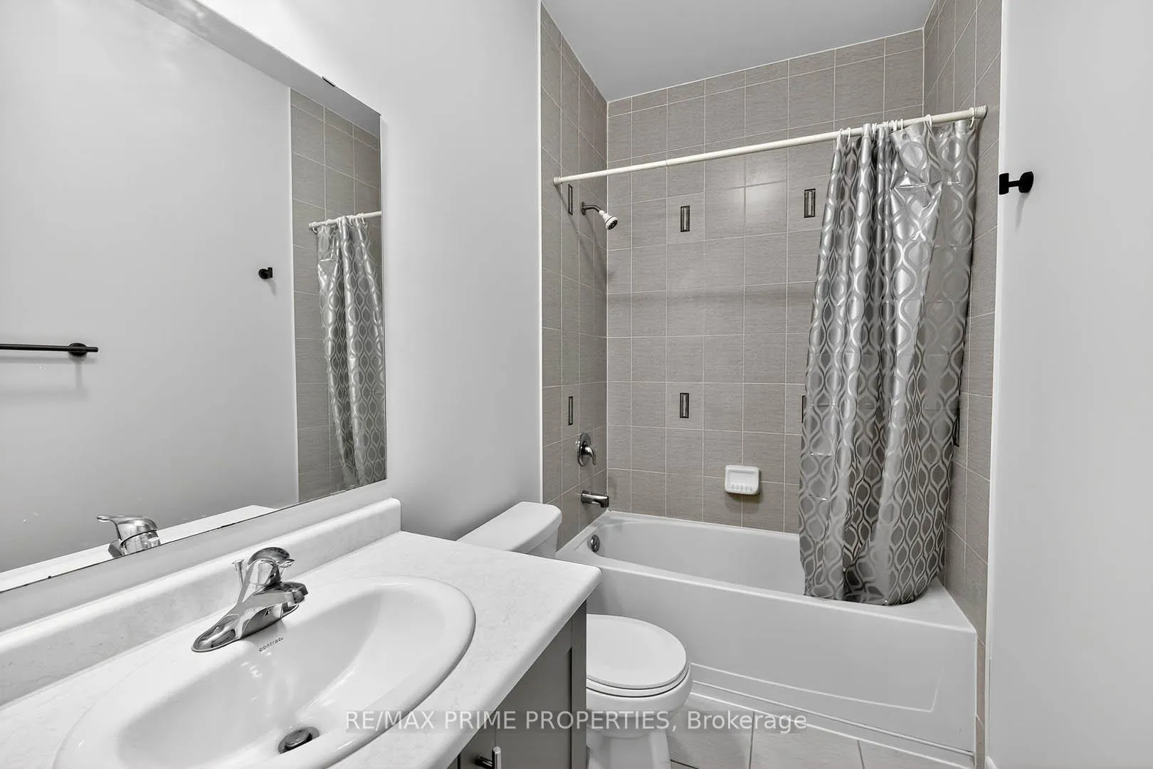 Photo 39 of 14 Primo Road, Brampton, Northwest Brampton — HOMEH