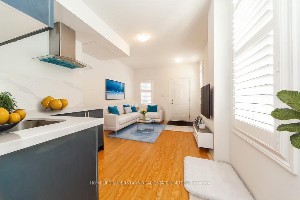 Photo 4 of Unit 1, 1 Ormand Terrace, Caledon, Rural Caledon — HOMEH