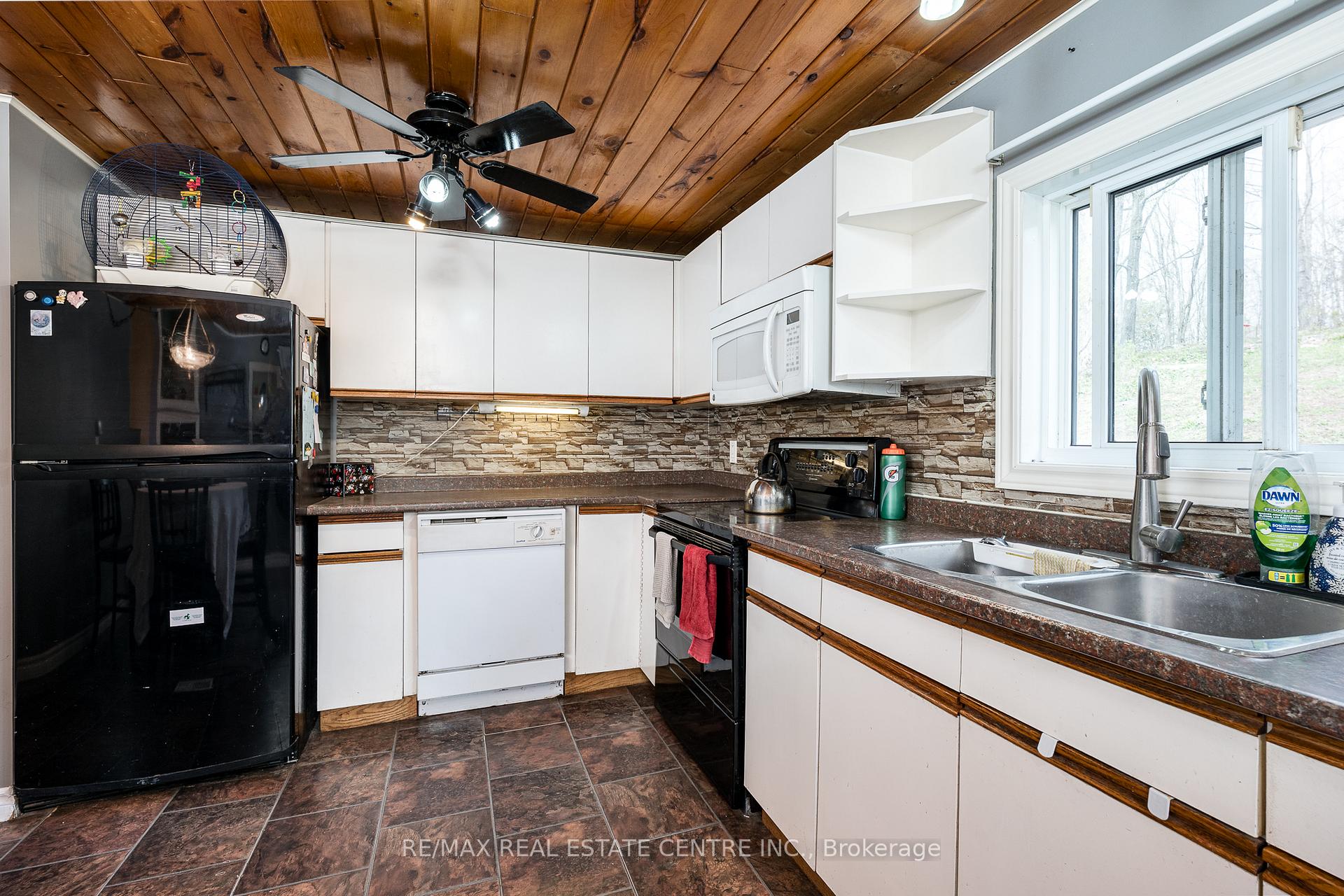 Photo 12 of 6167 Arden Road, Frontenac, Frontenac Centre — HOMEH