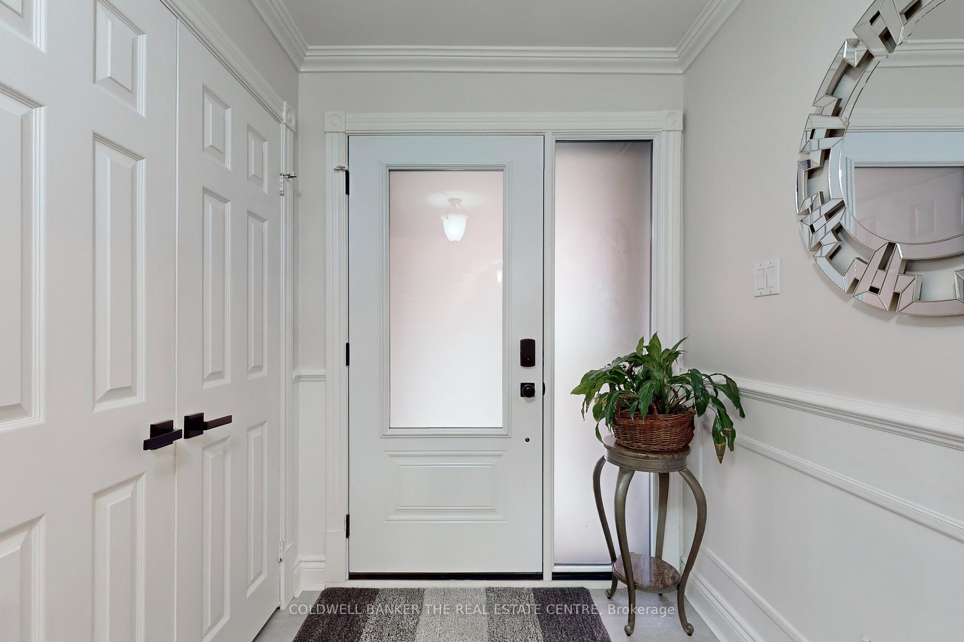 Photo 4 of 225 Hickman Street, Caledon, Bolton West — HOMEH
