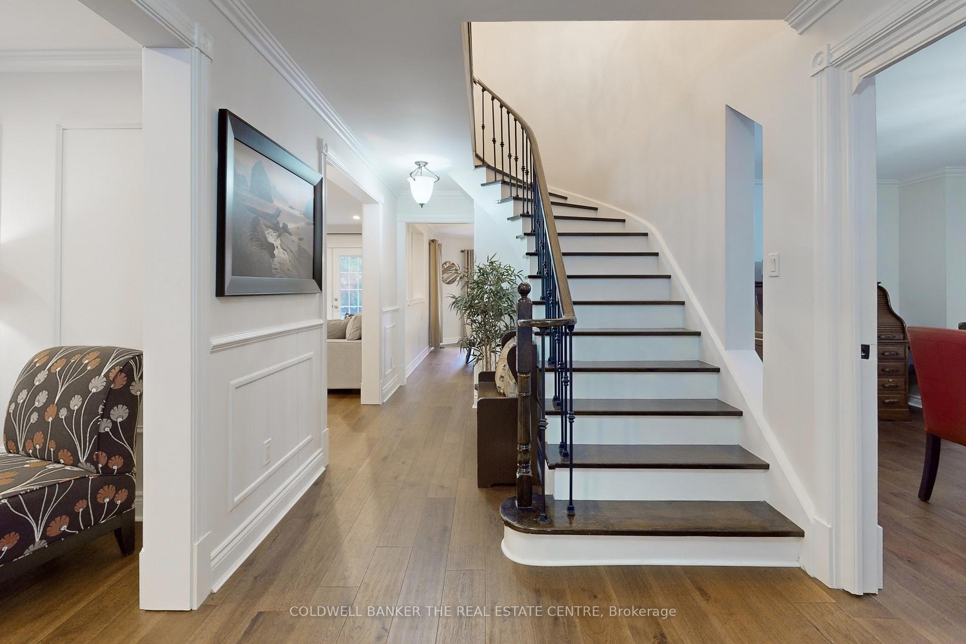Photo 5 of 225 Hickman Street, Caledon, Bolton West — HOMEH