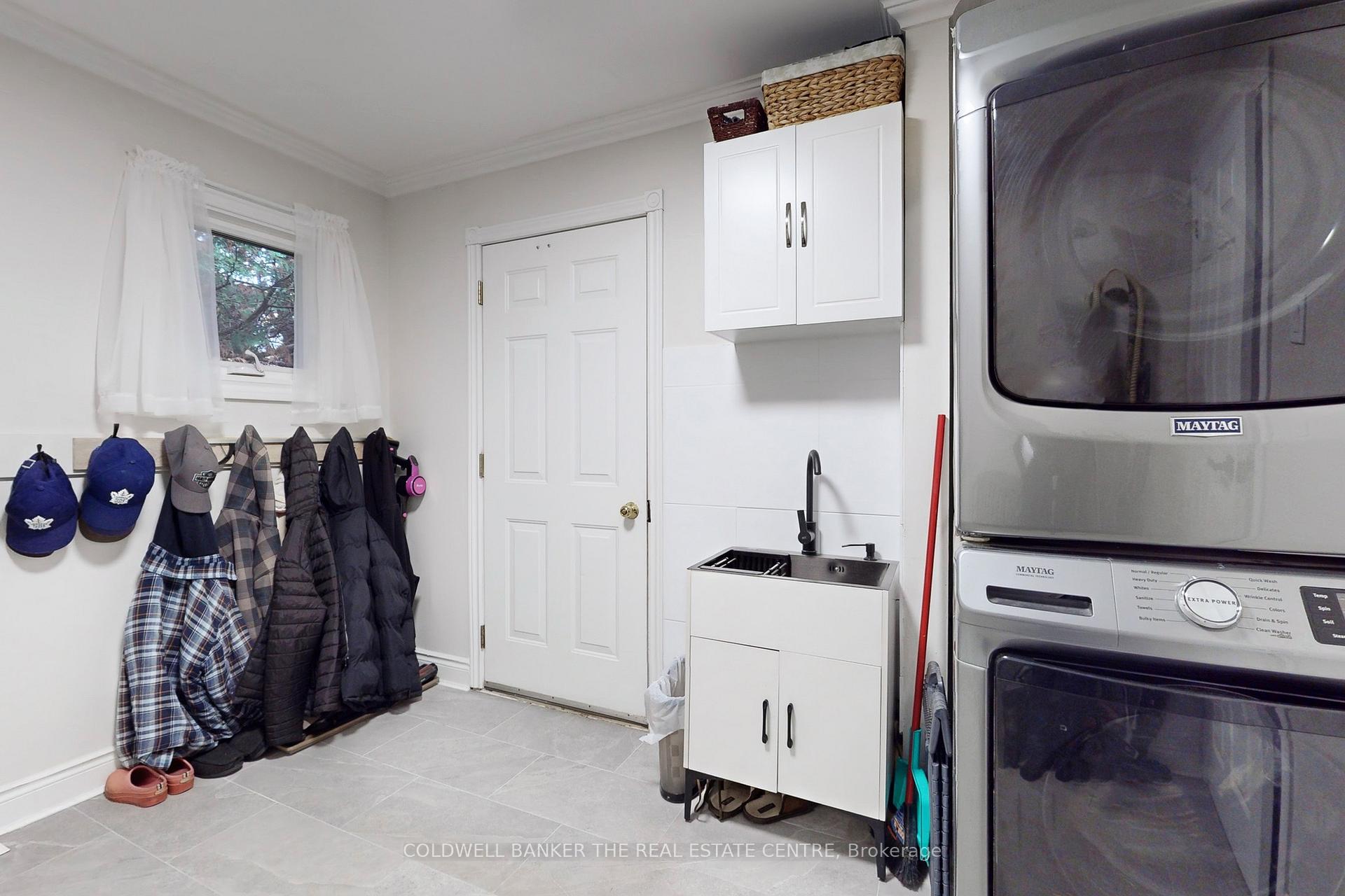 Photo 17 of 225 Hickman Street, Caledon, Bolton West — HOMEH