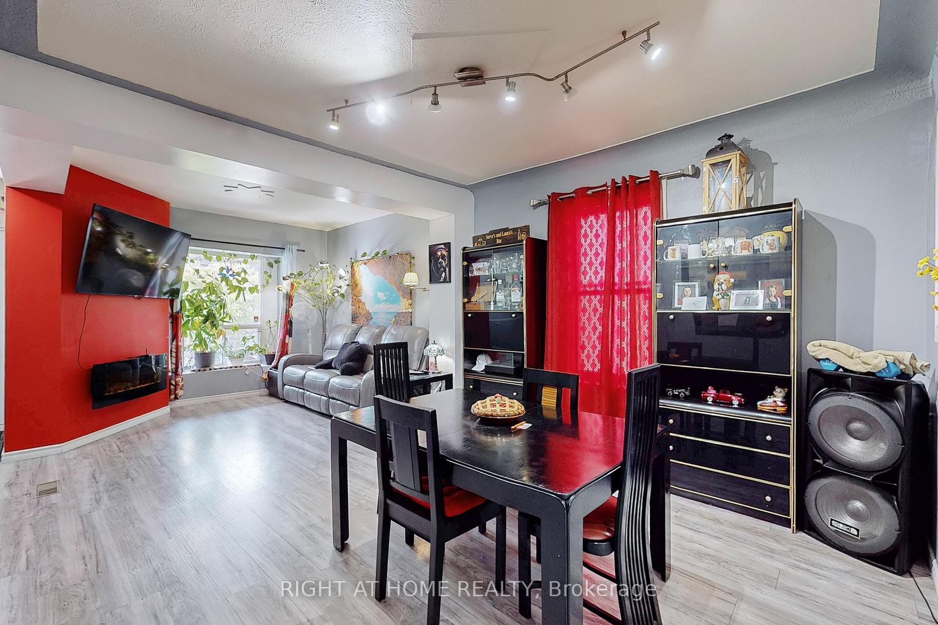 Photo 8 of 89 Keith Street, Hamilton, Landsdale — HOMEH