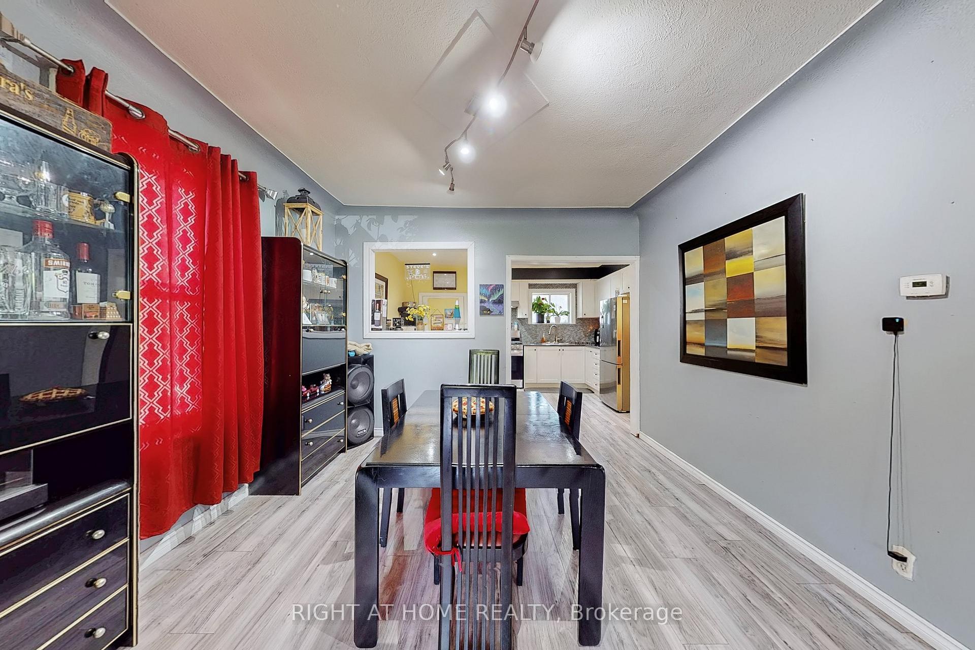 Photo 10 of 89 Keith Street, Hamilton, Landsdale — HOMEH