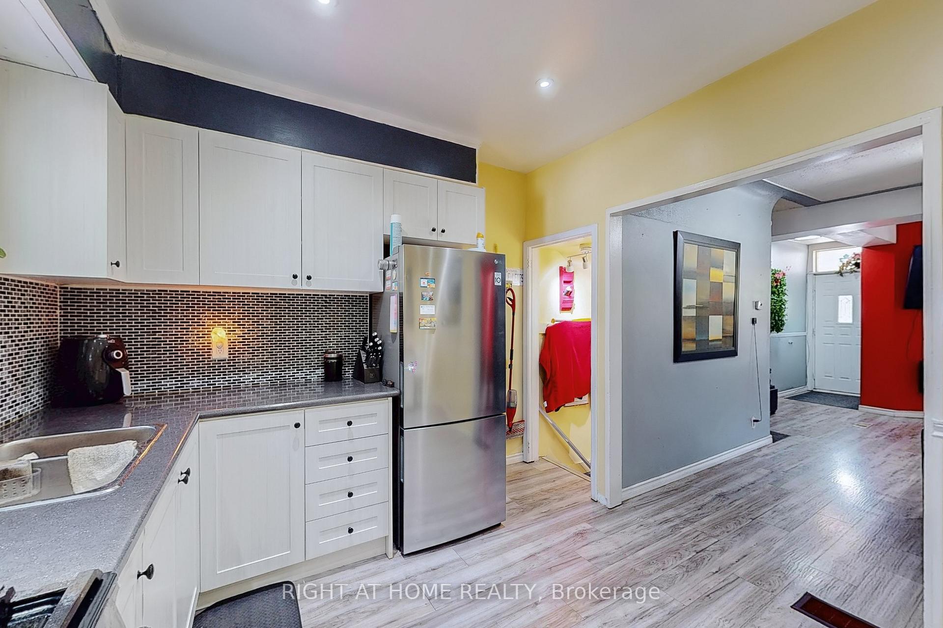 Photo 16 of 89 Keith Street, Hamilton, Landsdale — HOMEH
