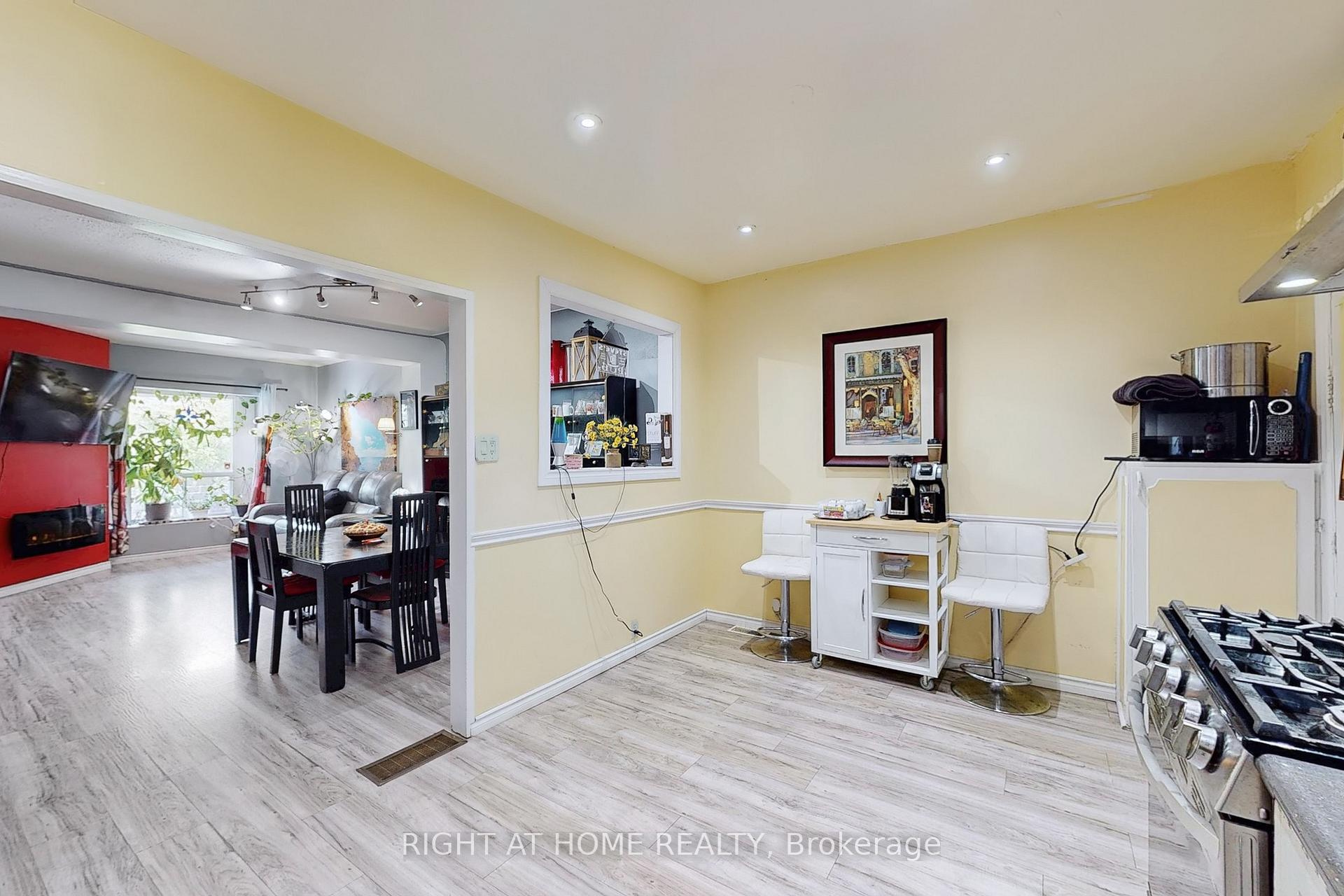 Photo 18 of 89 Keith Street, Hamilton, Landsdale — HOMEH