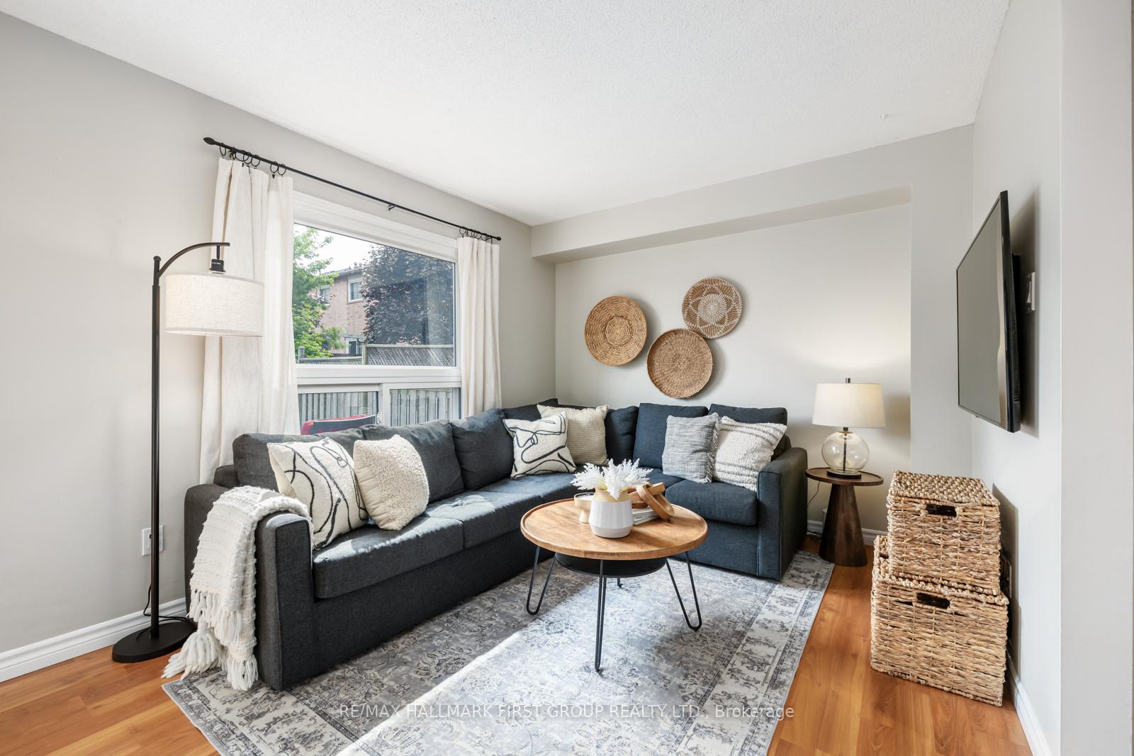 Photo 13 of 25 Kershaw Street, Clarington, Bowmanville — HOMEH