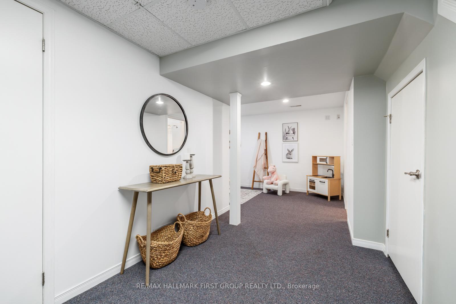 Photo 23 of 25 Kershaw Street, Clarington, Bowmanville — HOMEH