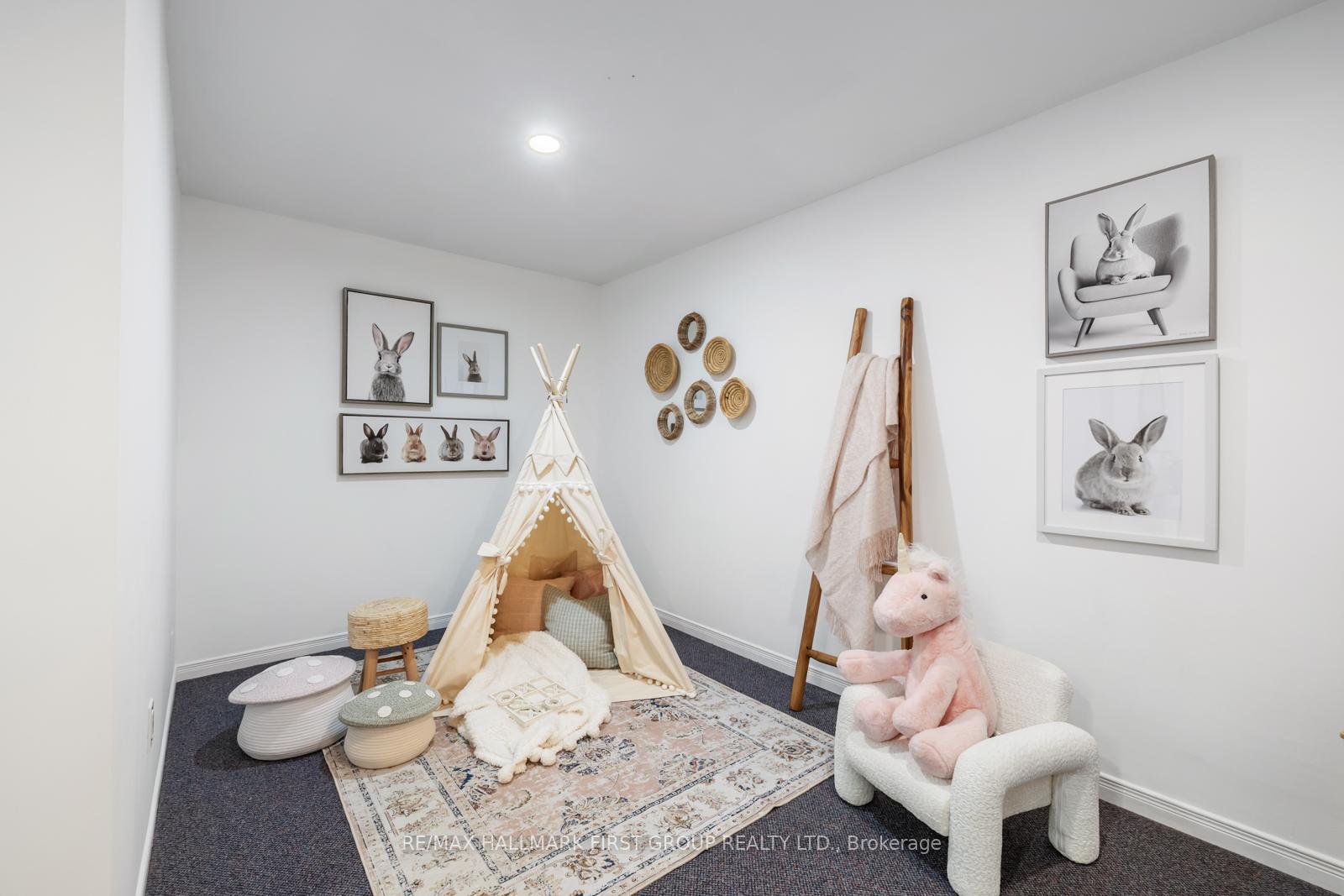 Photo 25 of 25 Kershaw Street, Clarington, Bowmanville — HOMEH