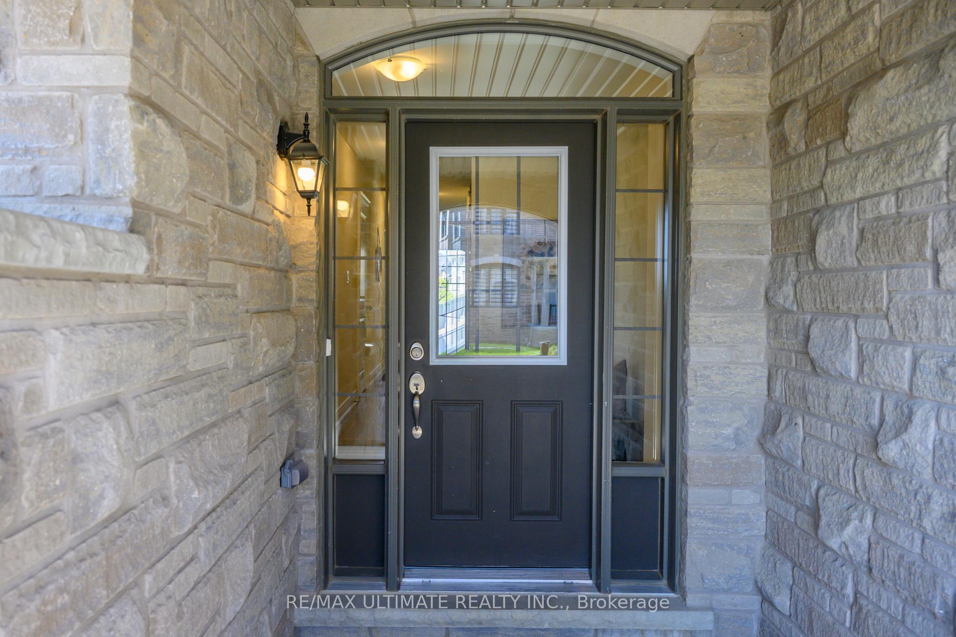 Photo 37 of 67 Hayrake Street, Brampton, Snelgrove — HOMEH