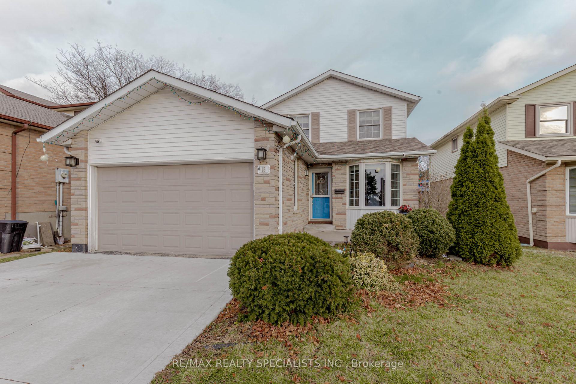 Photo 3 of 15 Cindy Avenue, Cambridge — HOMEH