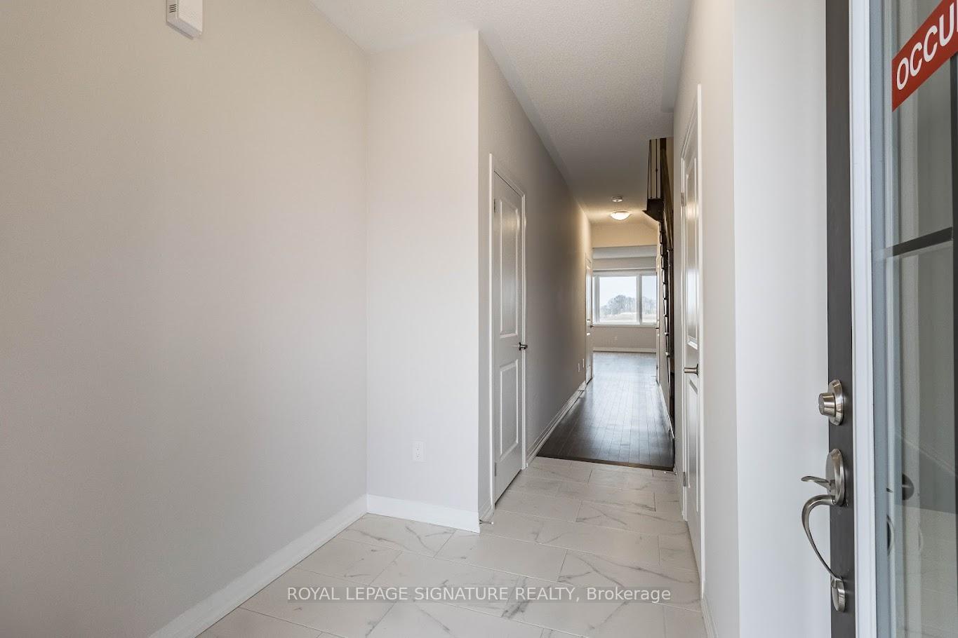 Photo 4 of 56 Freedom Crescent, Hamilton, Mount Hope — HOMEH