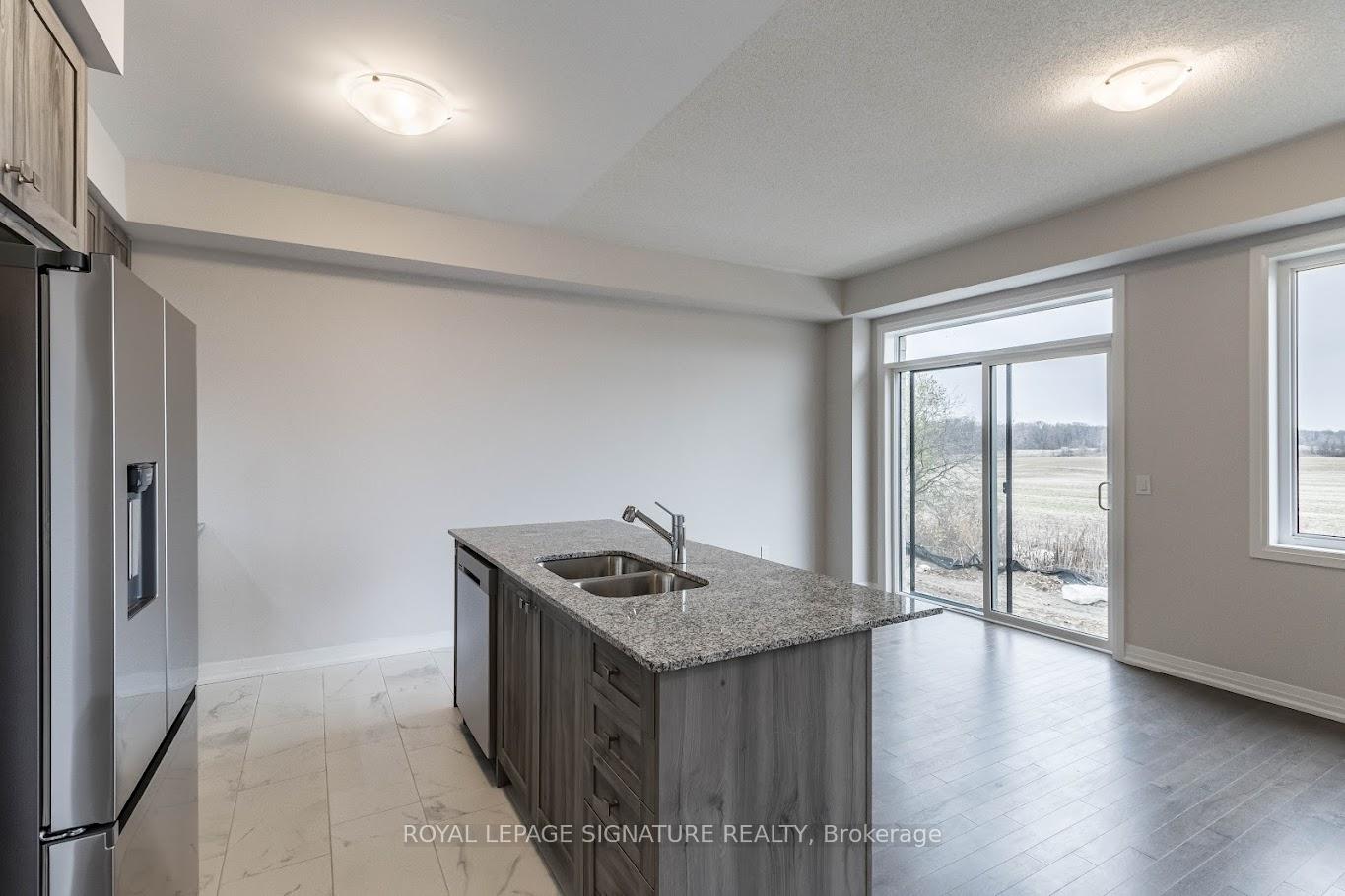 Photo 12 of 56 Freedom Crescent, Hamilton, Mount Hope — HOMEH