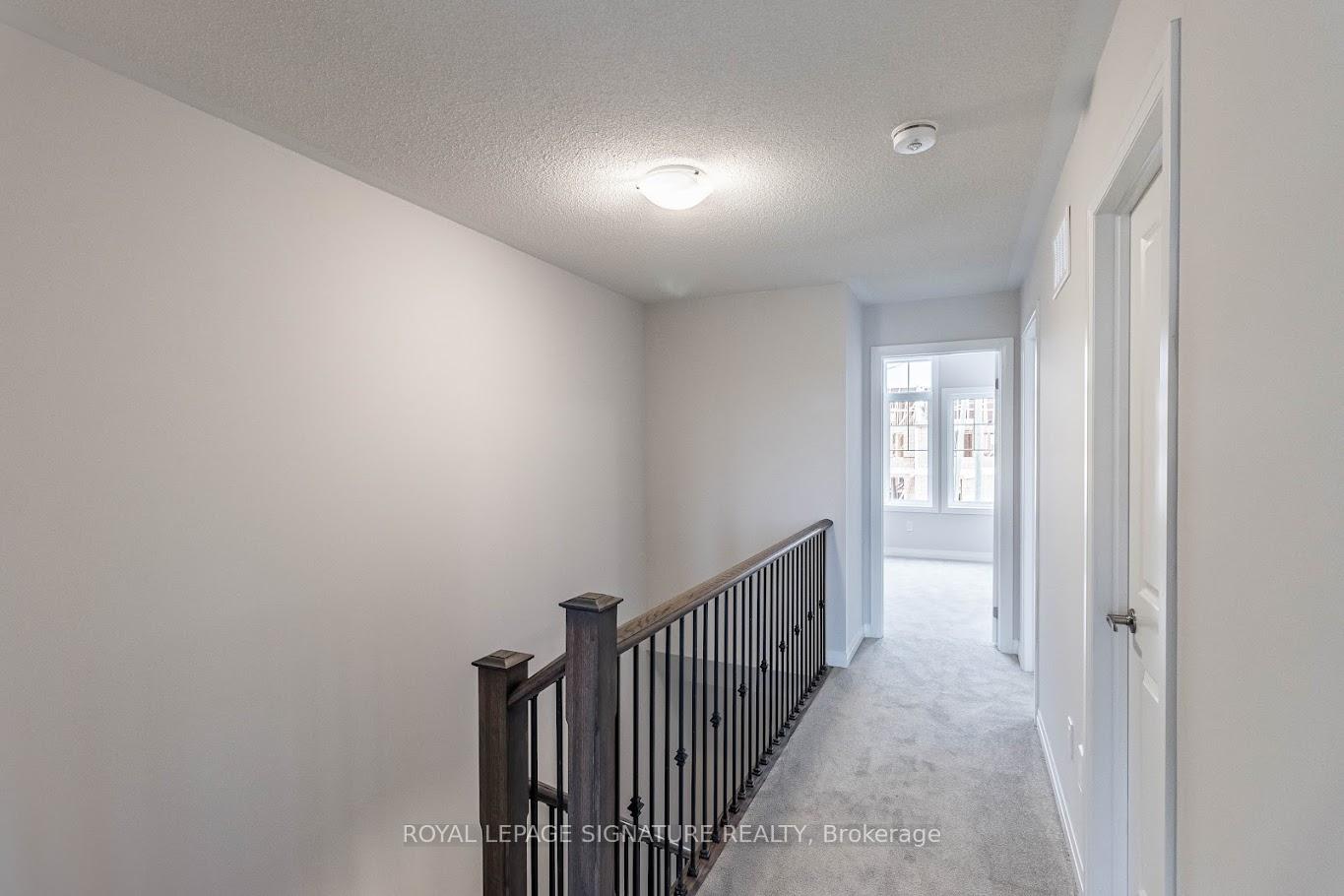 Photo 21 of 56 Freedom Crescent, Hamilton, Mount Hope — HOMEH