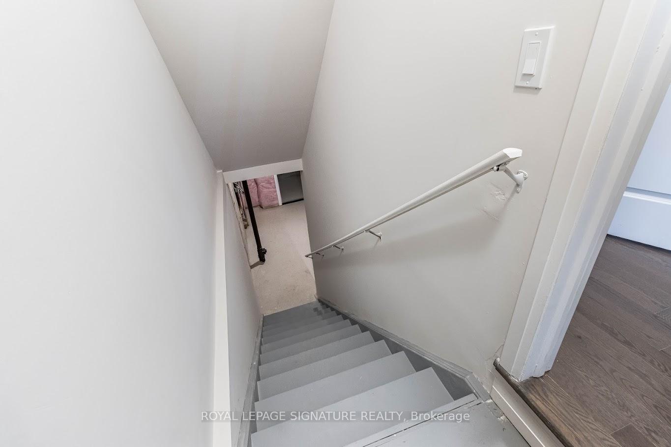 Photo 41 of 56 Freedom Crescent, Hamilton, Mount Hope — HOMEH