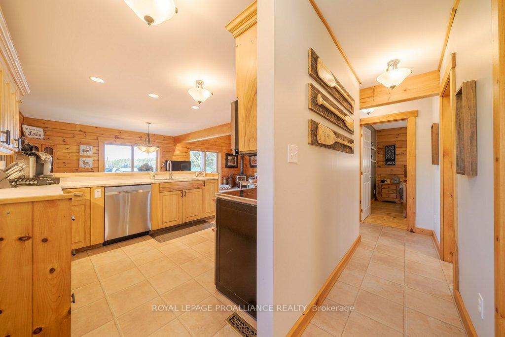 Photo 32 of 2656 Smith Road, Frontenac, Frontenac North — HOMEH