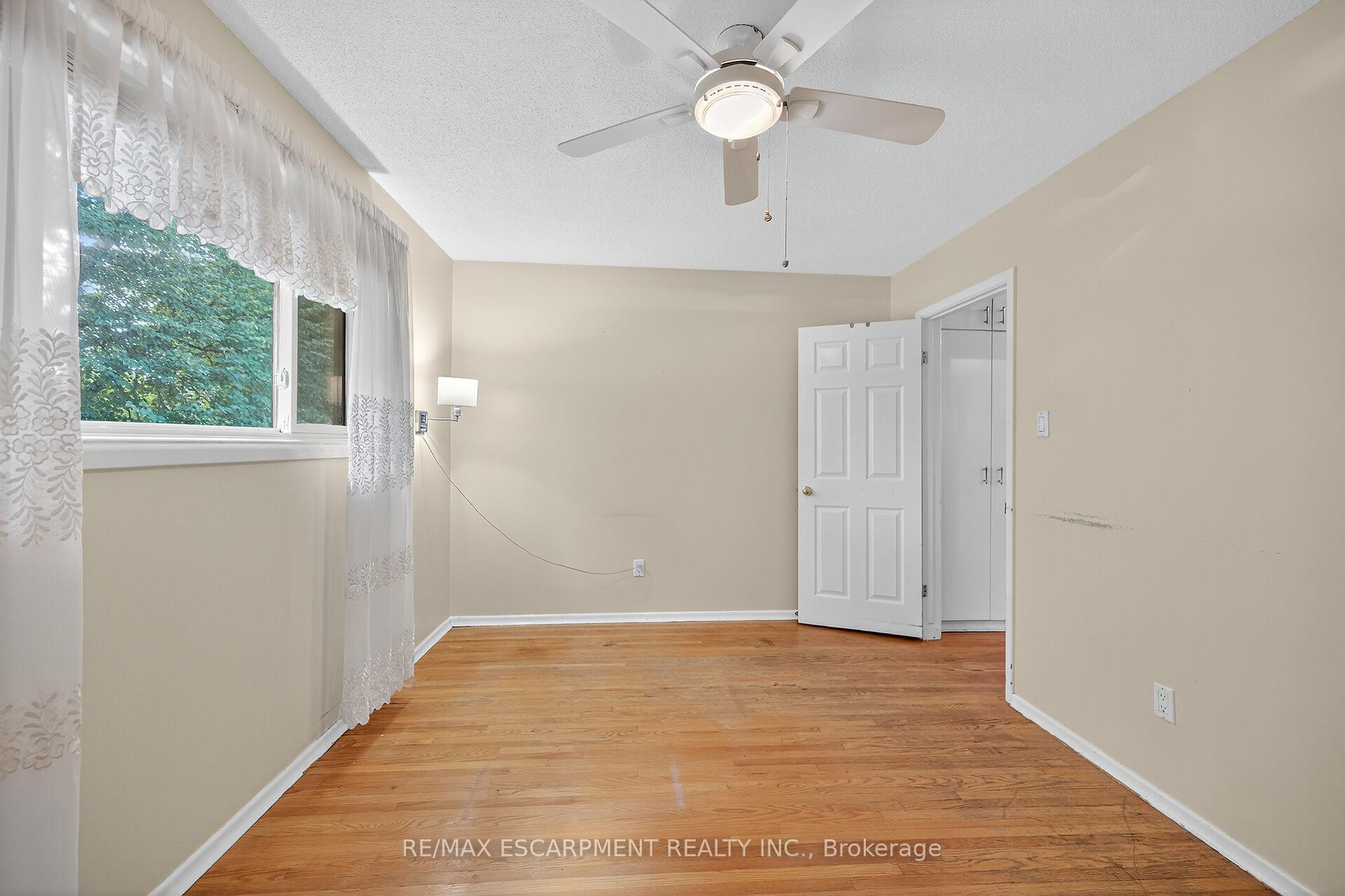Photo 22 of 6 Kirkland Avenue, Hamilton, Lawfield — HOMEH