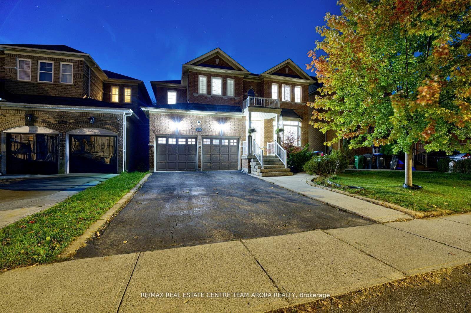 Photo 2 of 22 Outlook Avenue, Brampton, Bram West — HOMEH