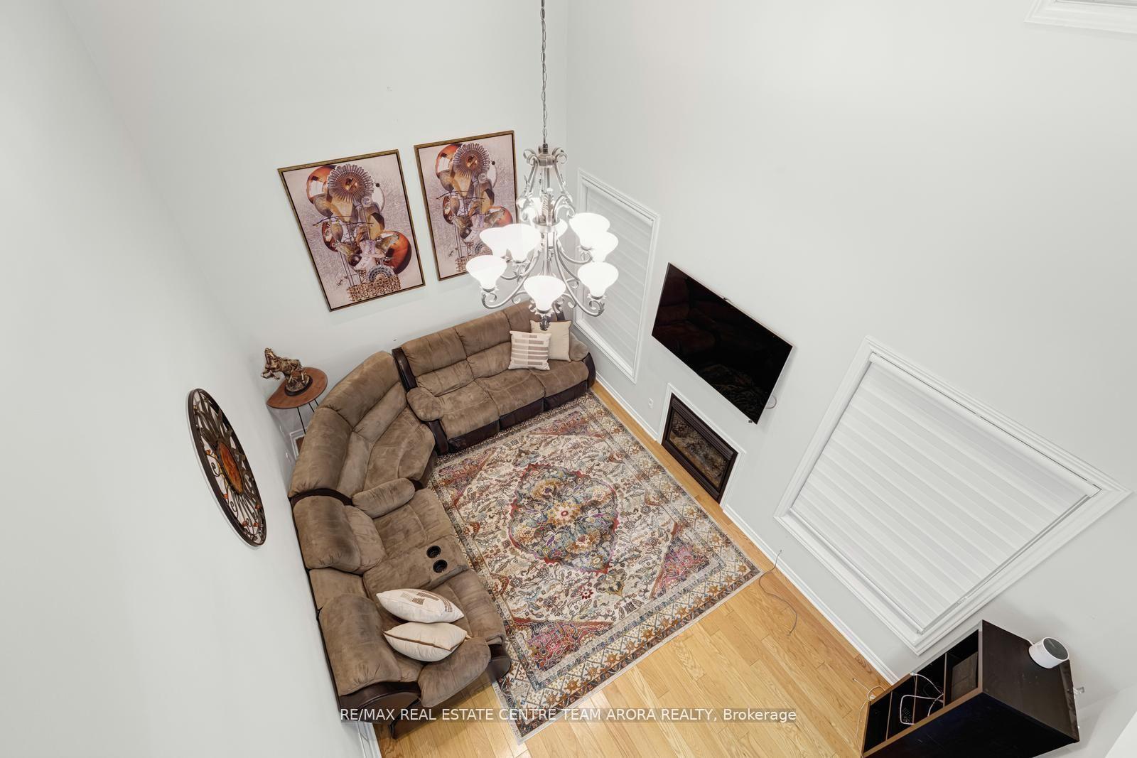 Photo 22 of 22 Outlook Avenue, Brampton, Bram West — HOMEH