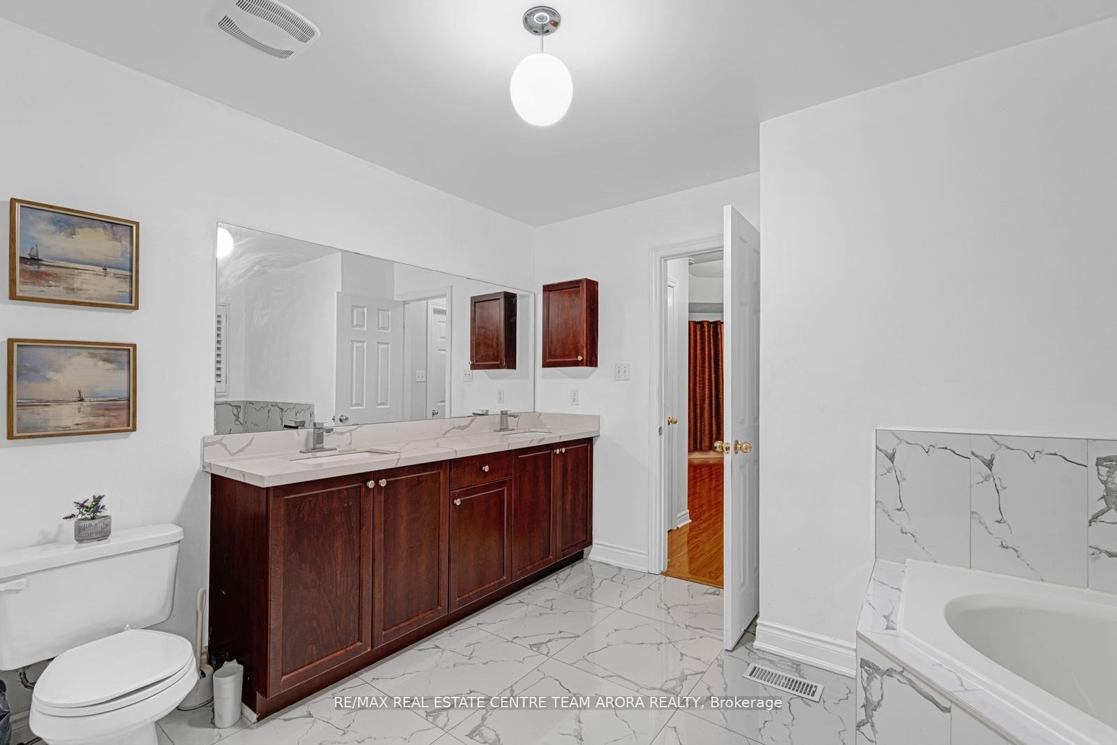 Photo 29 of 22 Outlook Avenue, Brampton, Bram West — HOMEH