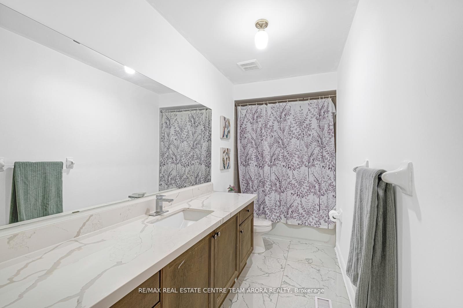 Photo 45 of 22 Outlook Avenue, Brampton, Bram West — HOMEH