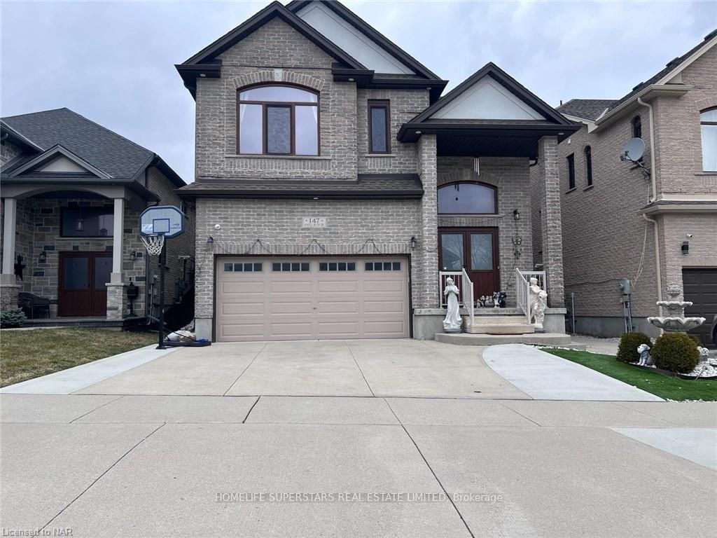 Photo 2 of 147 Maple Bush Drive, Cambridge — HOMEH