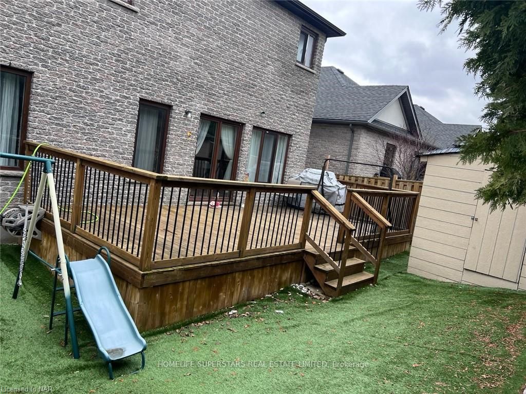 Photo 21 of 147 Maple Bush Drive, Cambridge — HOMEH