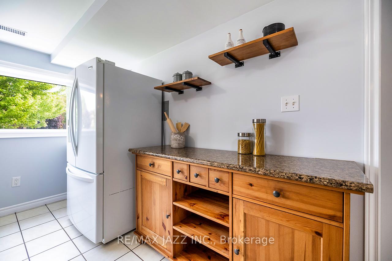 Photo 22 of 22 Dunkin Avenue, Clarington, Courtice — HOMEH